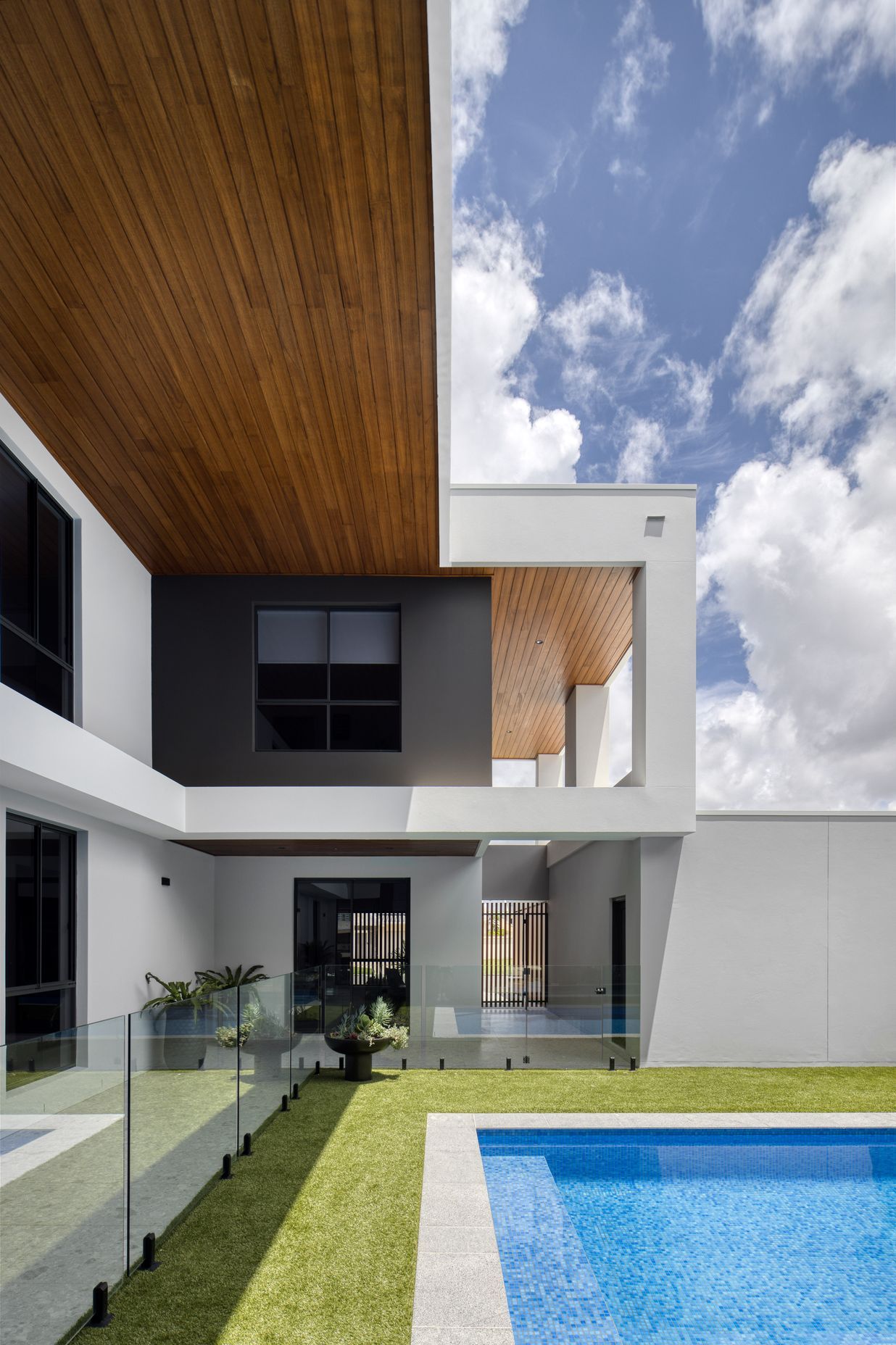 Paradise Waters Residence