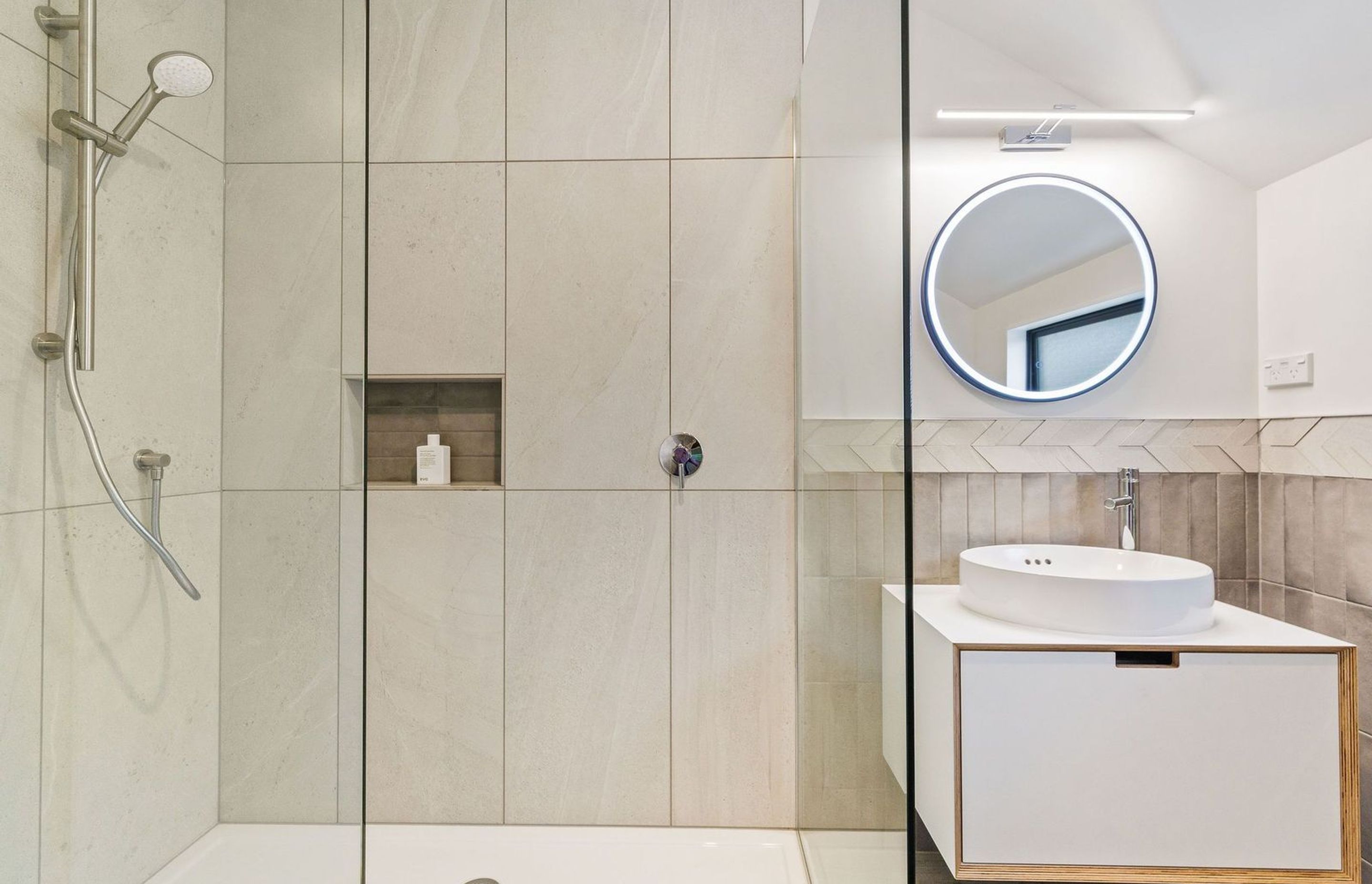 Unique Tiling Takes Centre Stage in This Wellington Bathroom