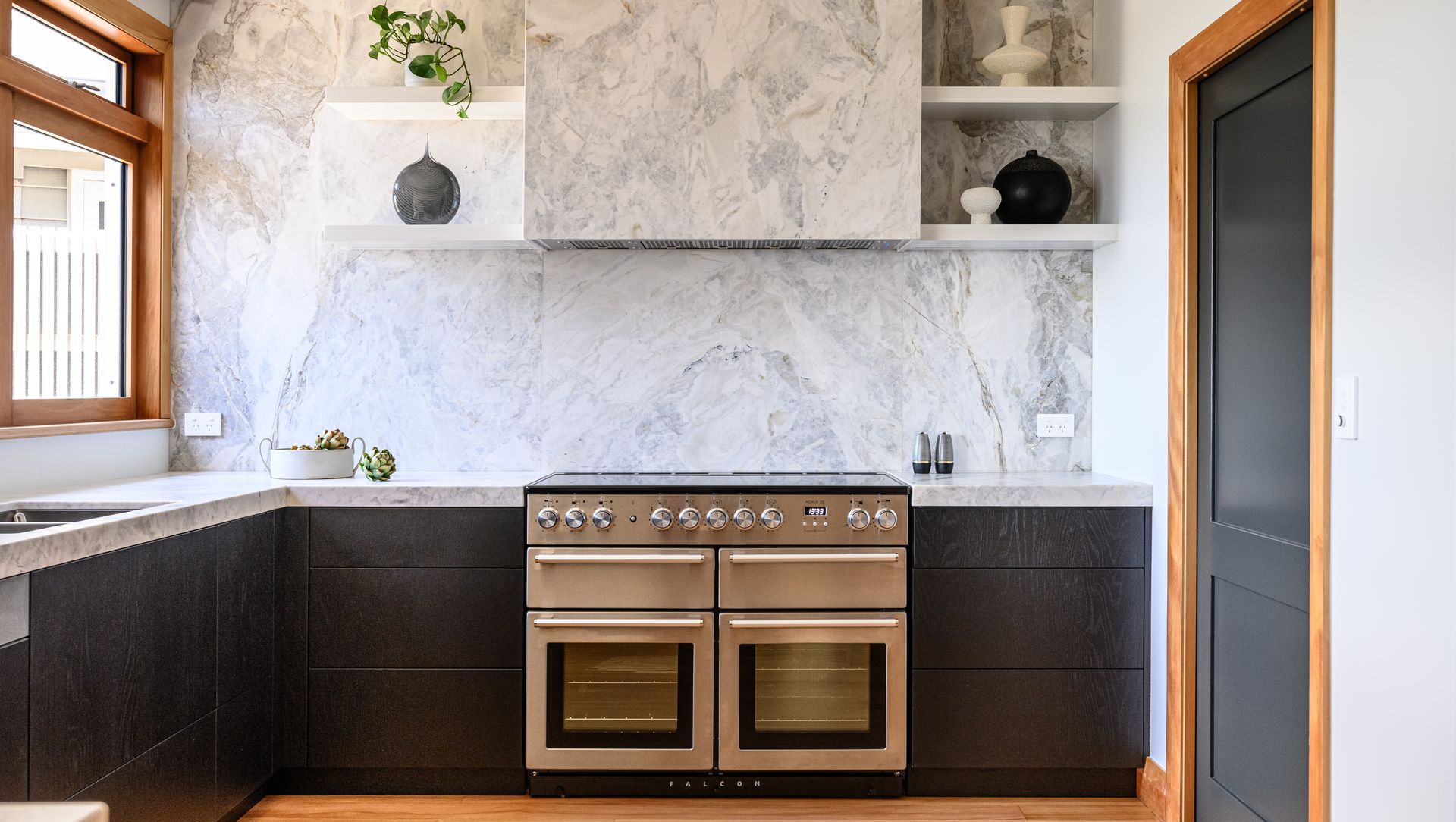 Ocean Beach Road, Mount Maungaui banner