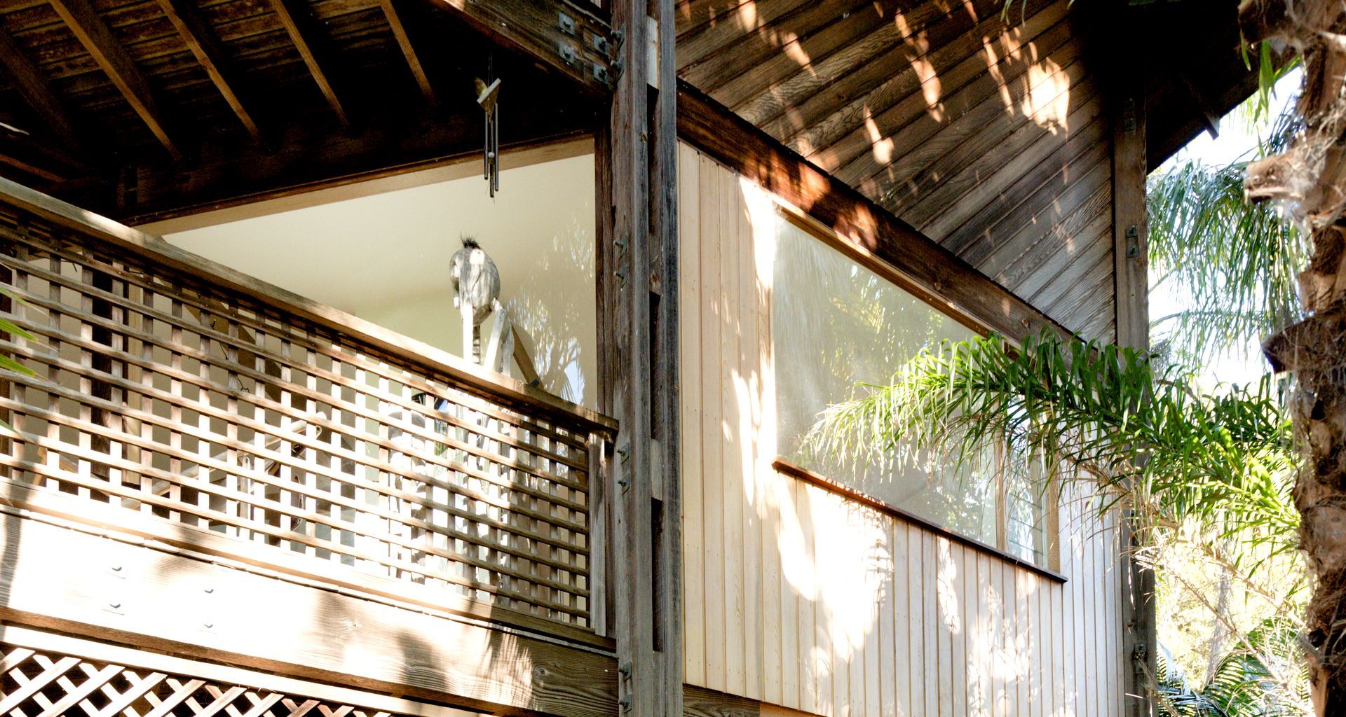 Secluded Beach House banner