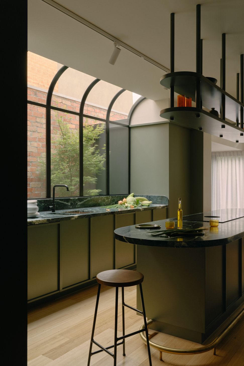 PLACEMENTAVE4137web.jpg