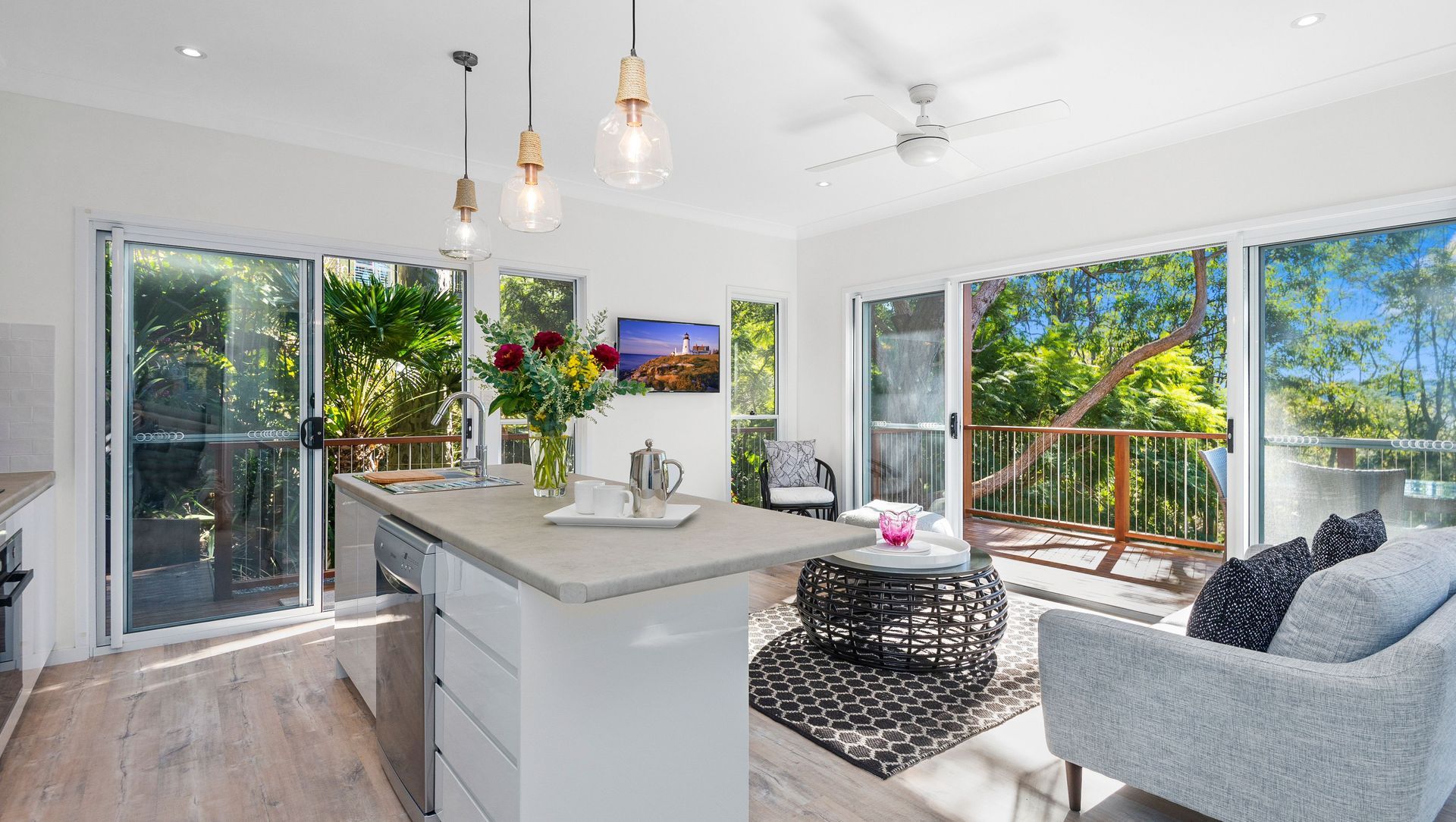 Avalon Tree House banner