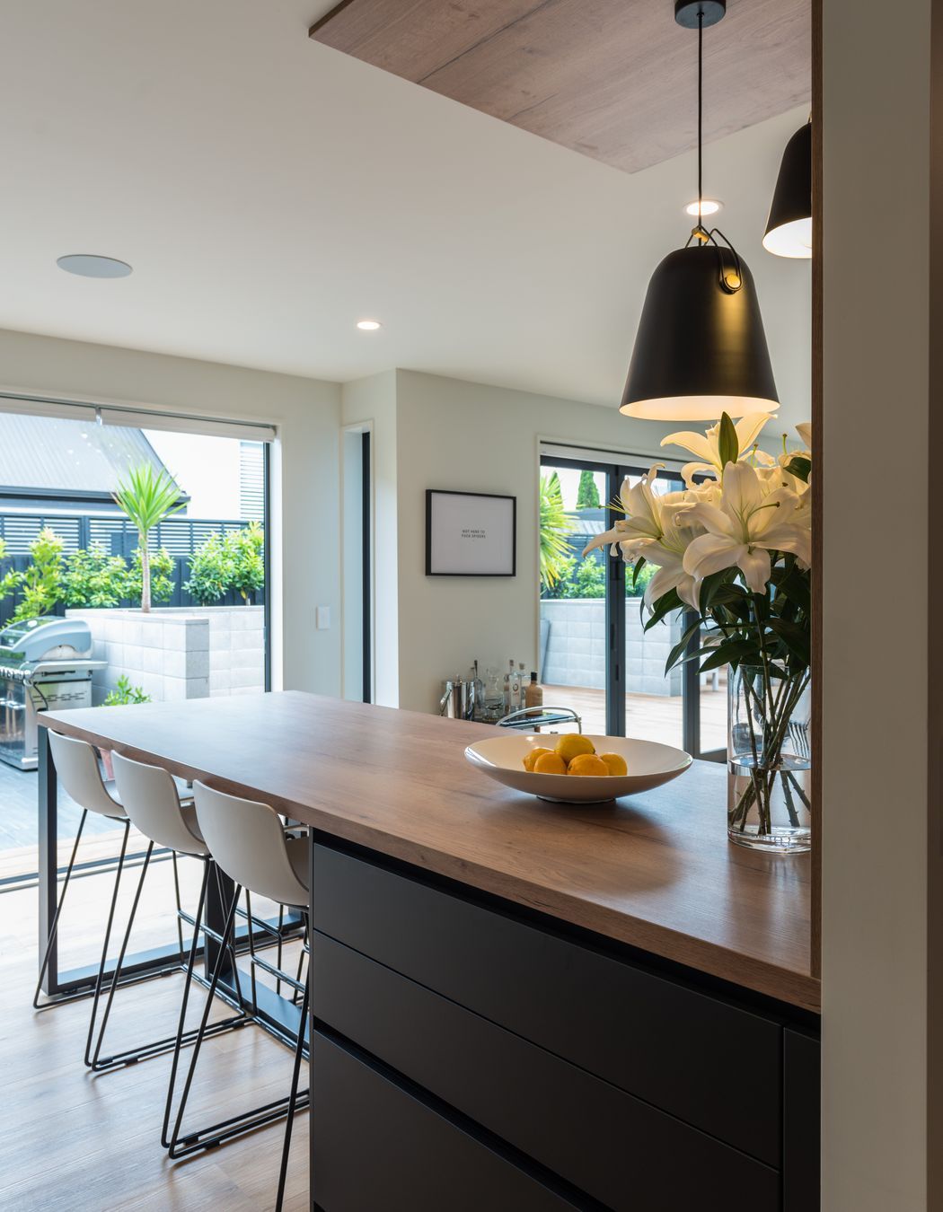 Black Touch | Sierra Oak Renovation Transformation