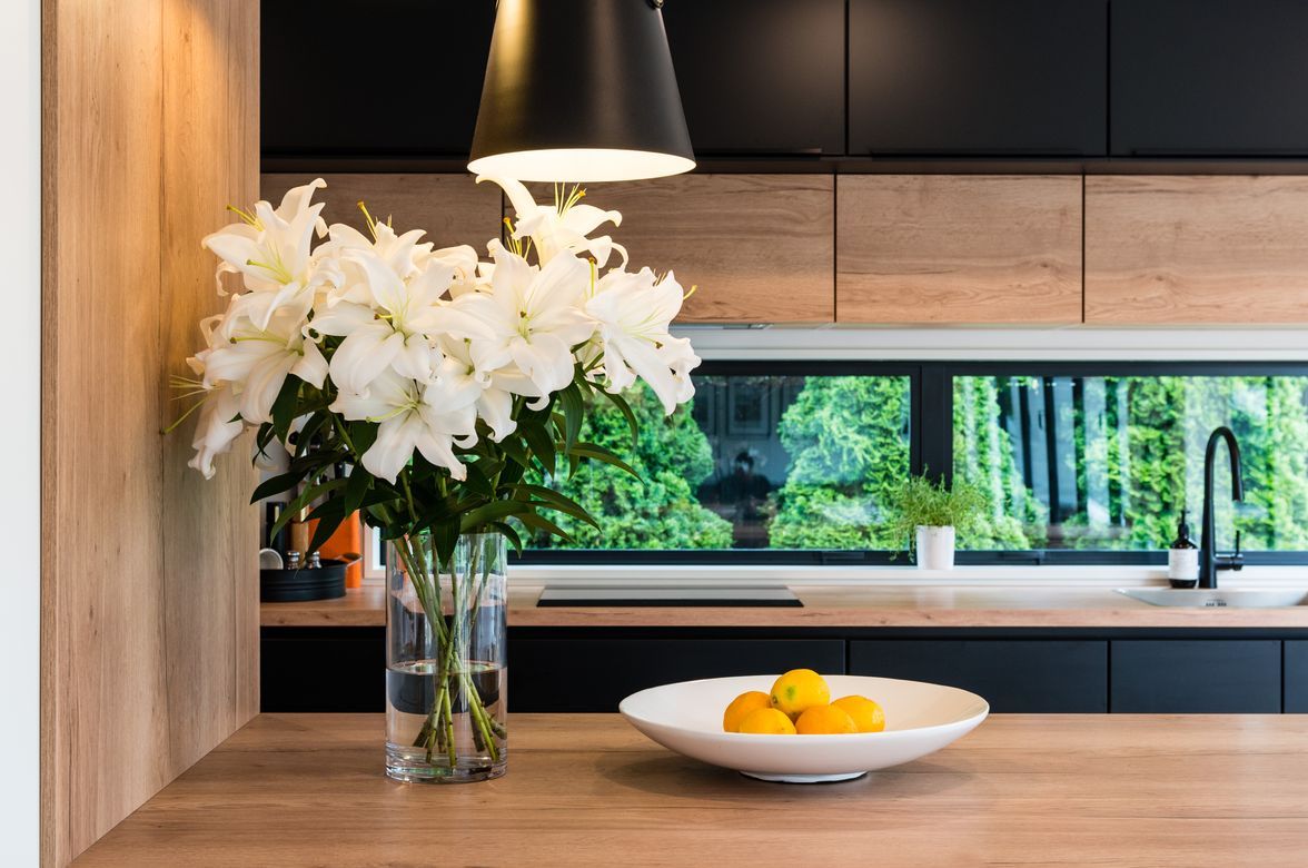Black Touch | Sierra Oak Renovation Transformation