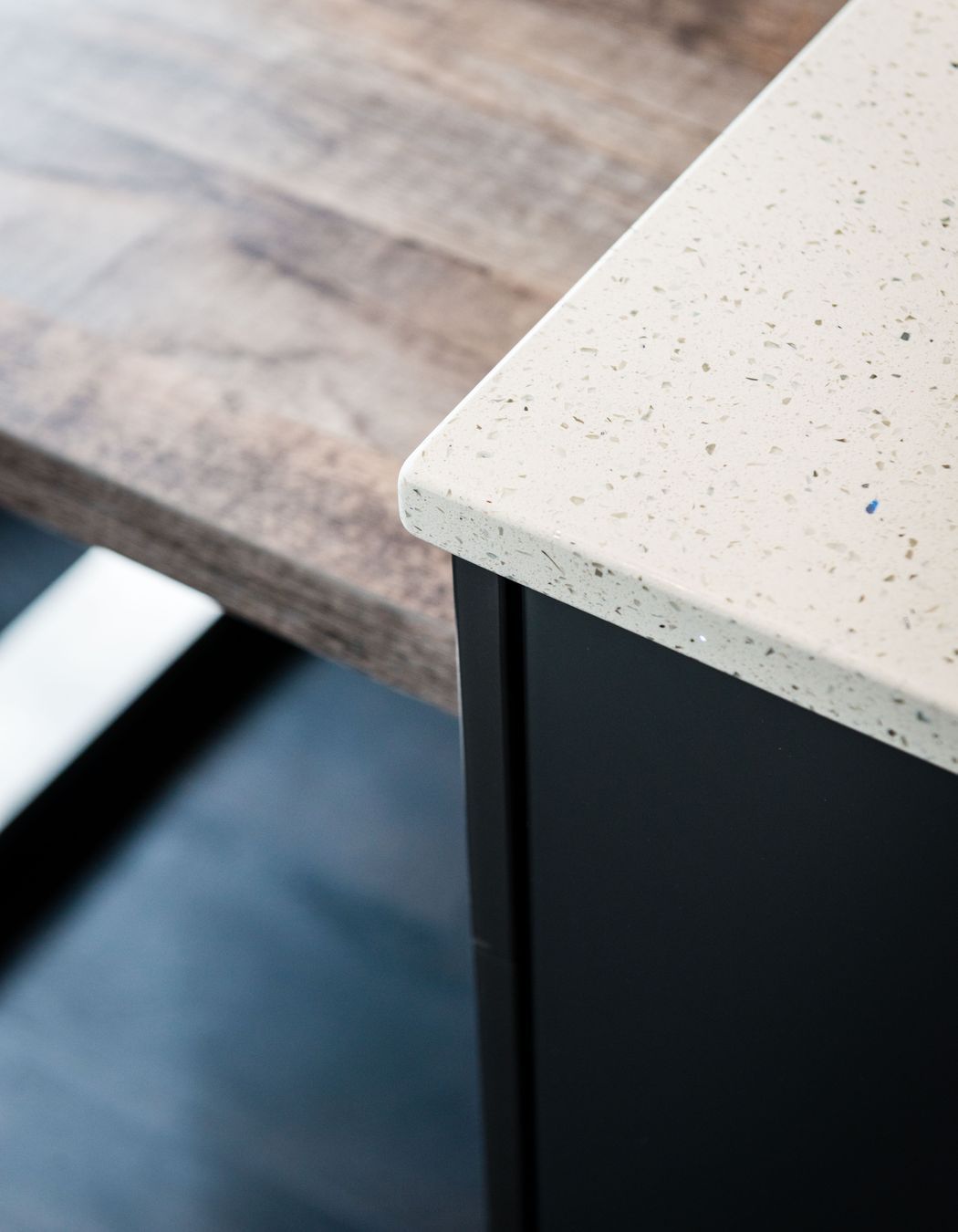 Warm and Modern Family Kitchen