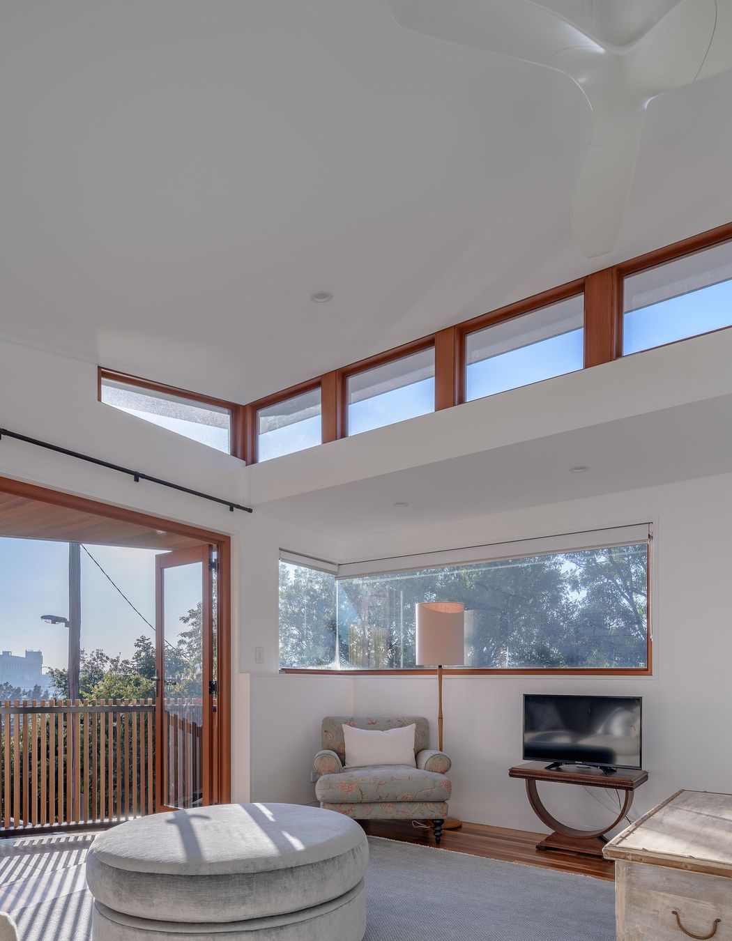 Annandale House
