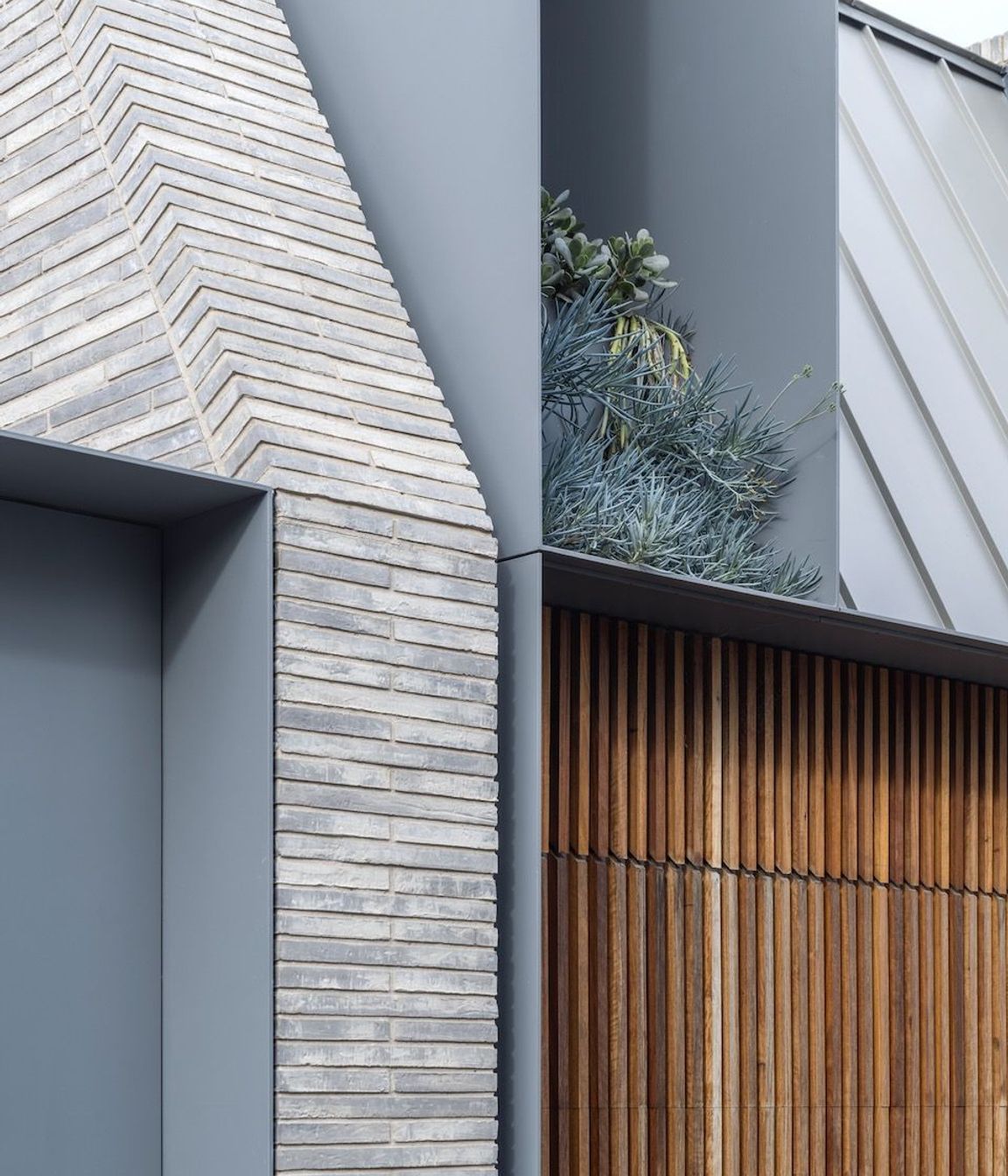 Petersen-K91-bricks-Woollahra-Village-House-flank-wall-detailing.jpeg