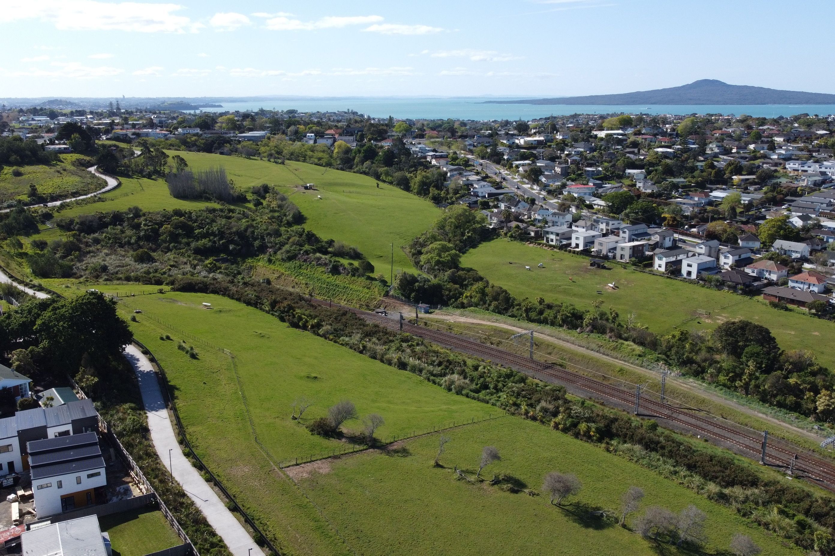 Saint Johns – Relocation of House and Garage