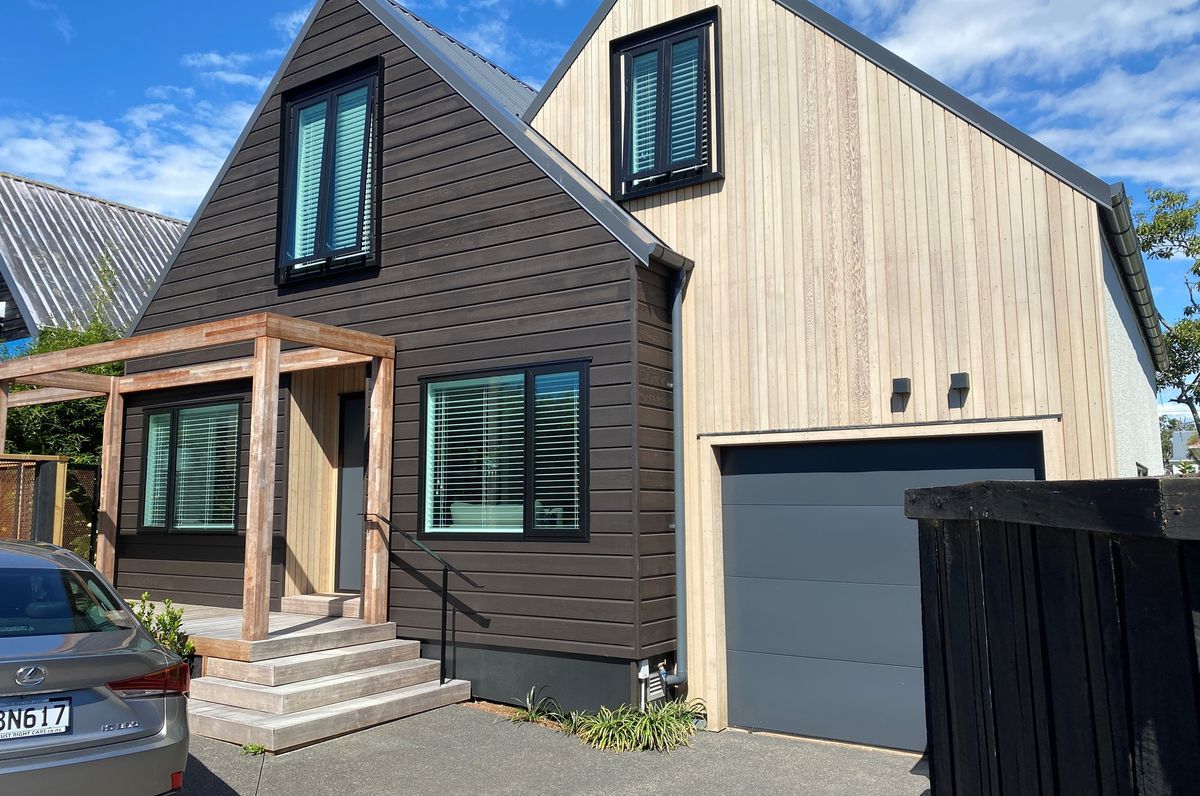 Modern Healthy Home with Gold Award winning Architectural Flare