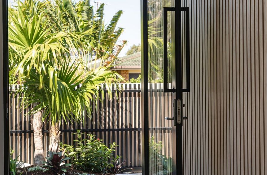 Modern Queensland Coastal