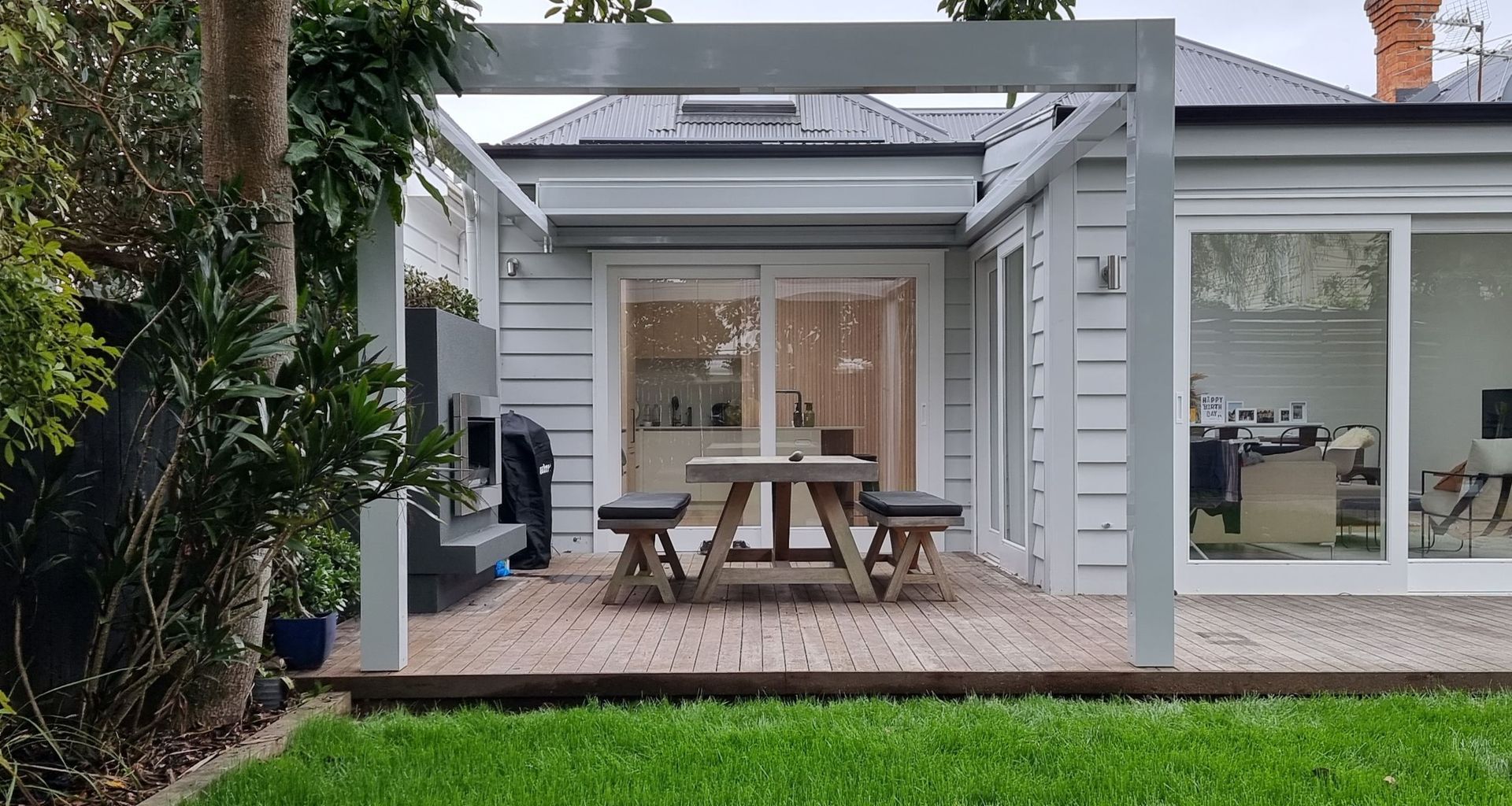 Ponsonby Retractable Roof banner