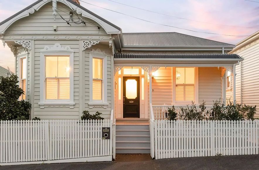 Ponsonby Villa