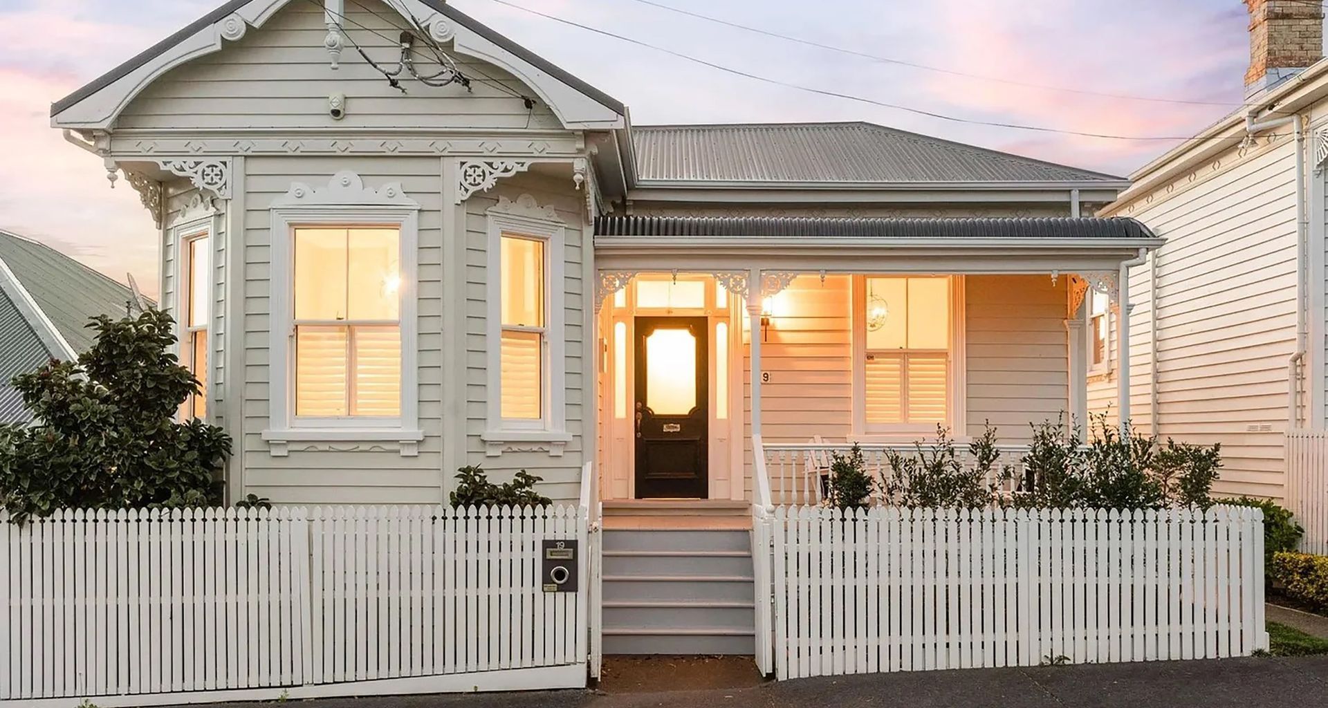 Ponsonby Villa banner