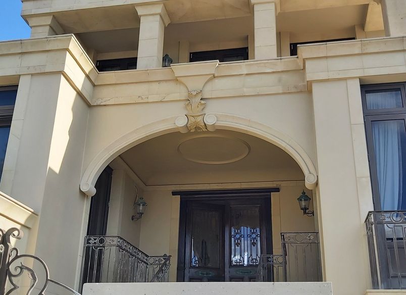 Hinuera Stone entrance way