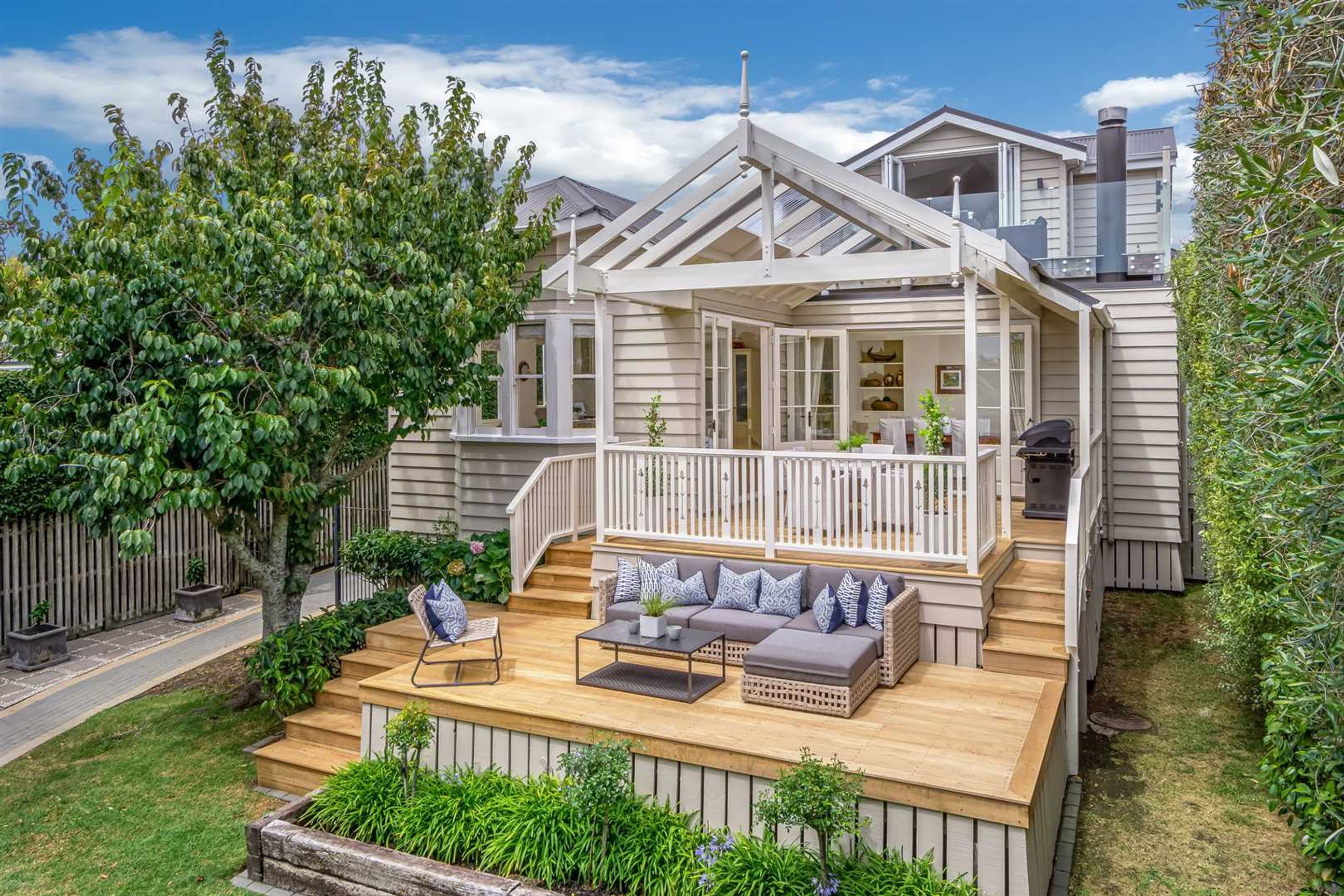 Hinemoa Street Birkenhead