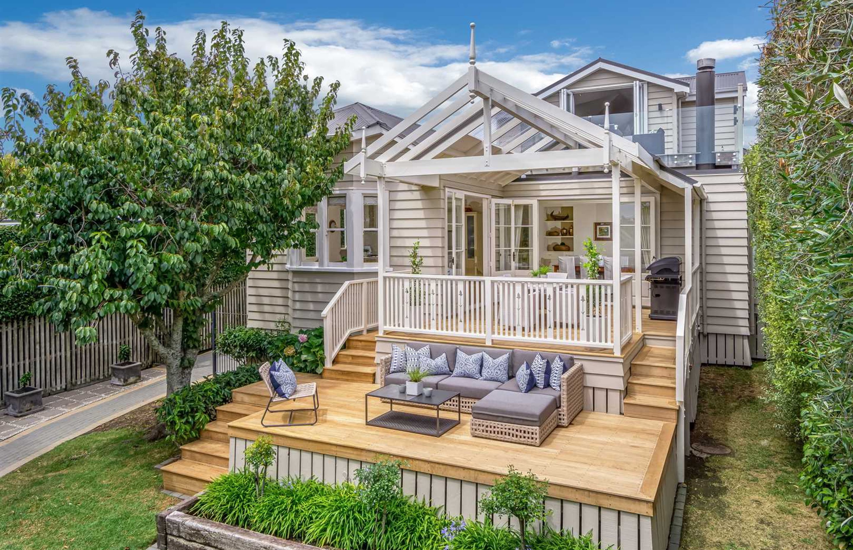 Hinemoa Street Birkenhead