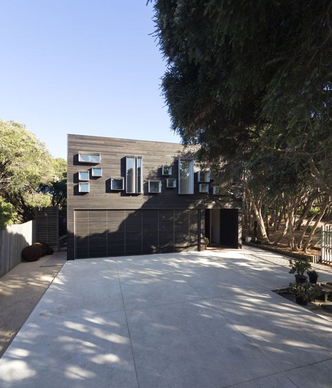 Lever Avenue, Blairgowrie
