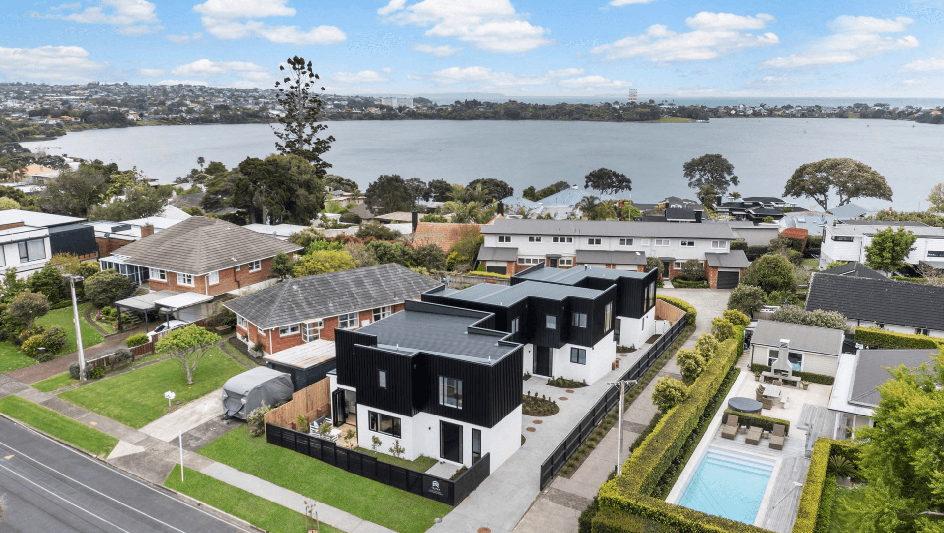 Lake Pupuke - Takapuna banner
