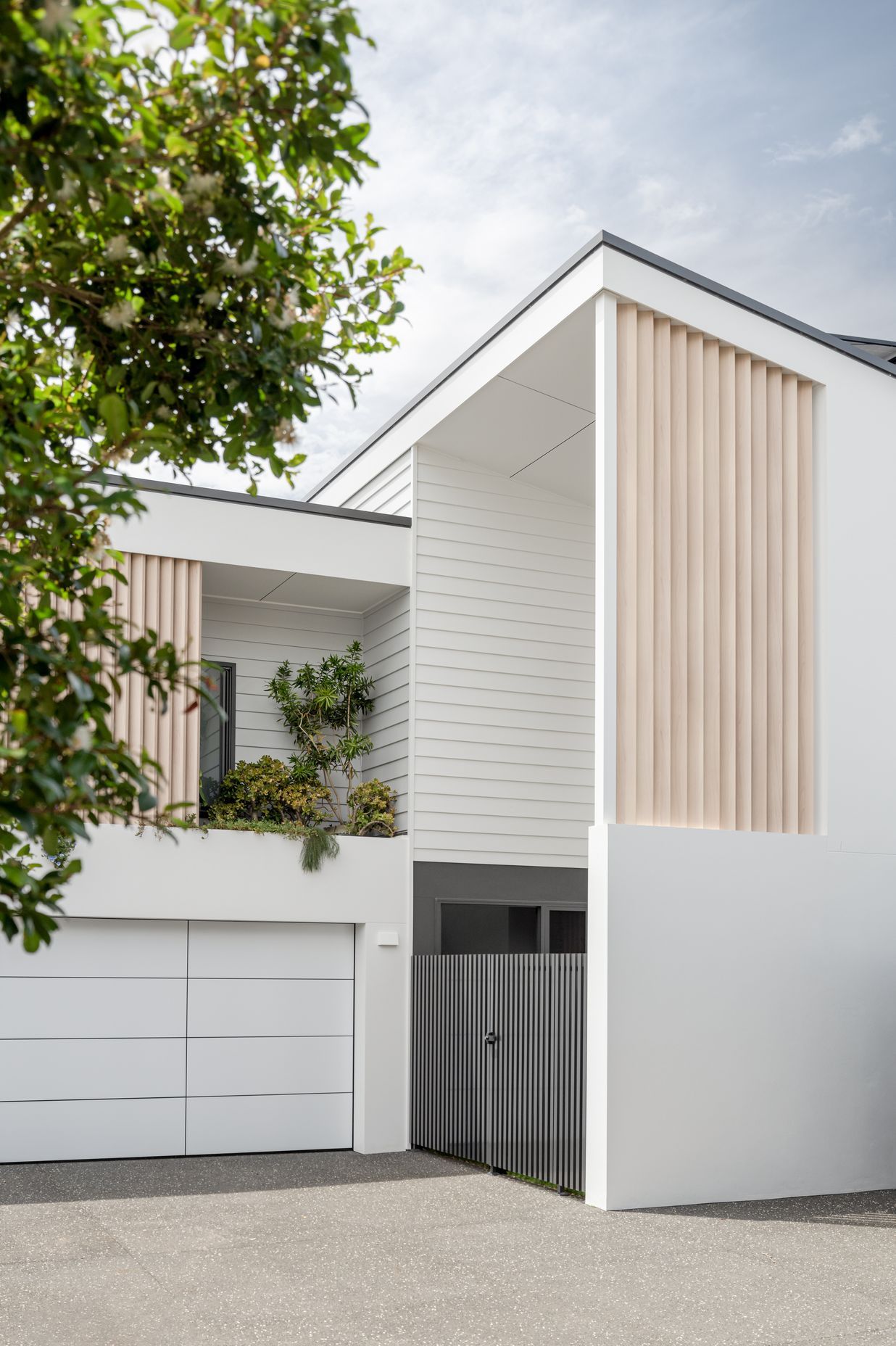Werri Beach - QBC Constructions &amp; Kibbin Design