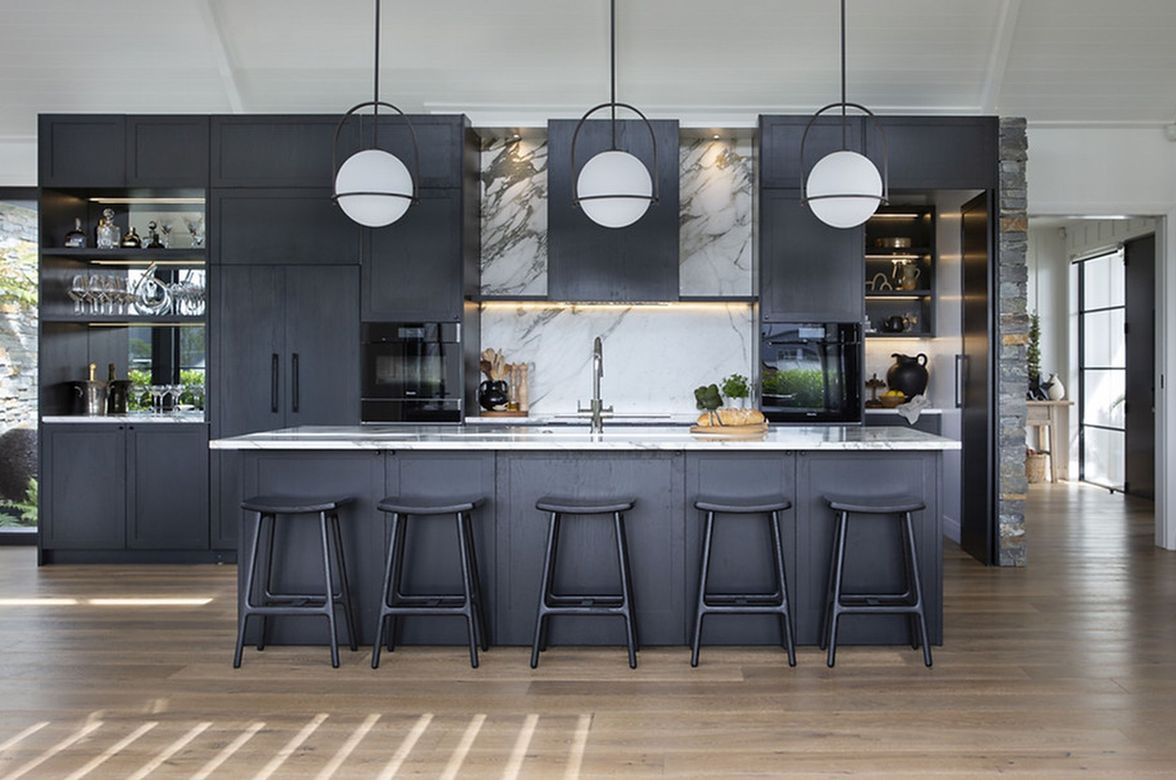 Riverhead Home