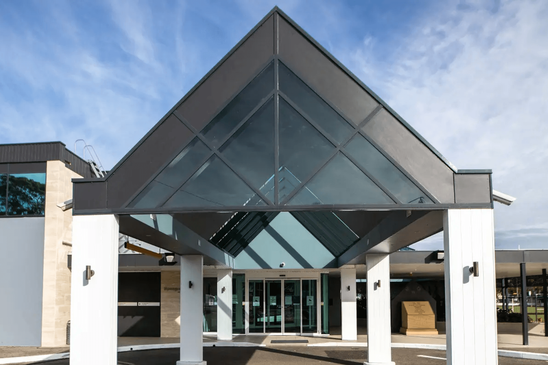 Coliseum Striato Vein Cut Travertine | Project by McCann Constructions