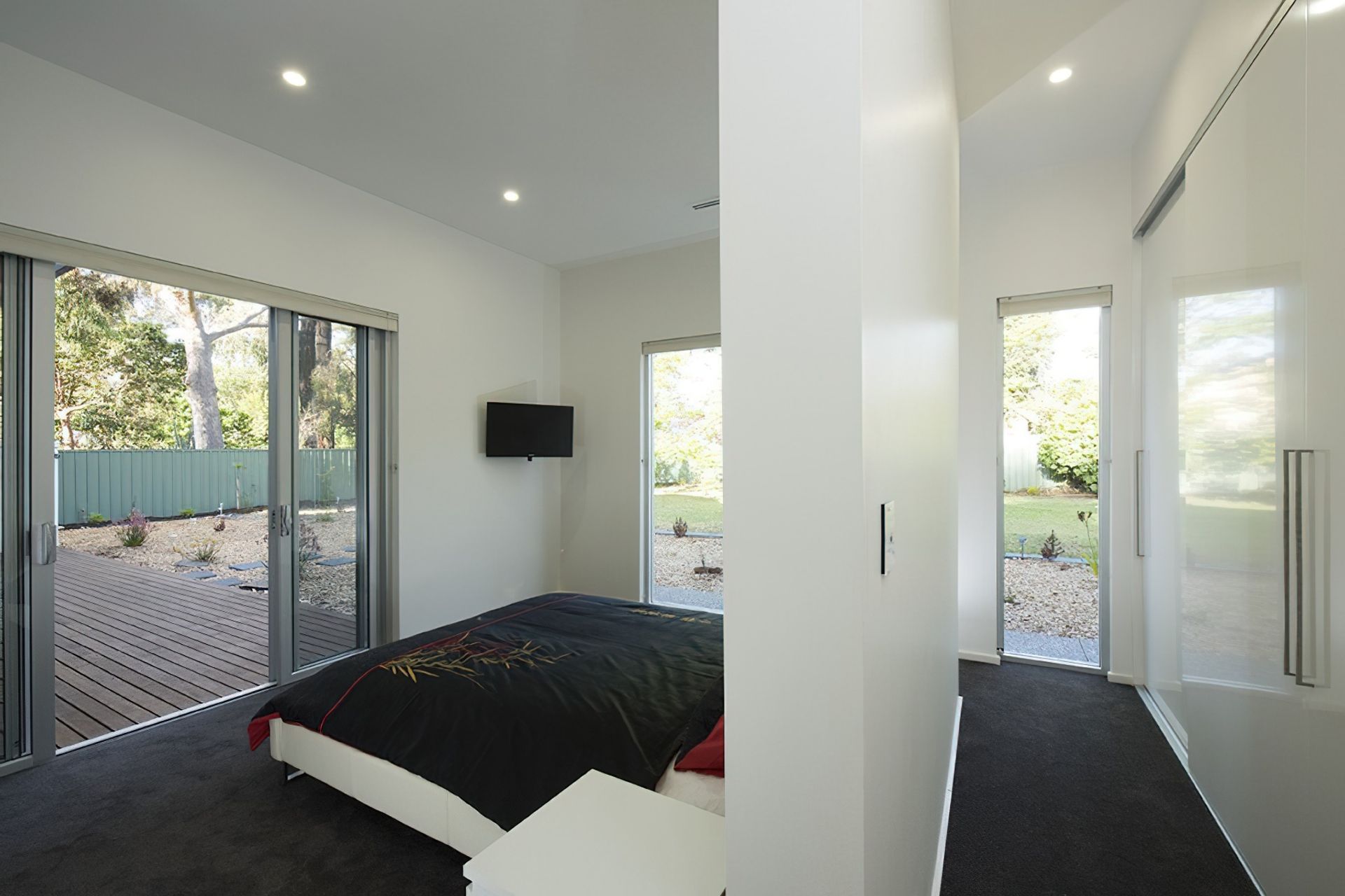 Rear Addition Hawthorn