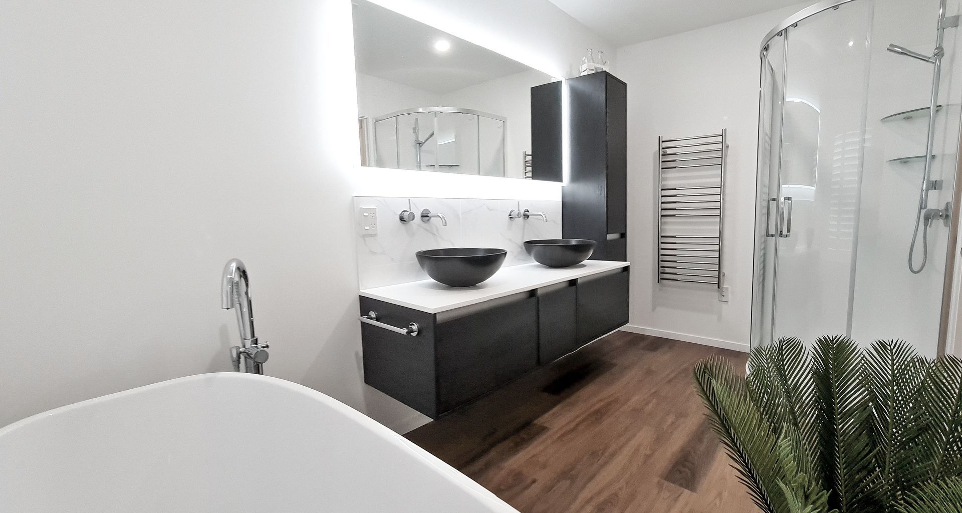 Two Bathrooms and a Last Minute Fireplace in Chatswood banner