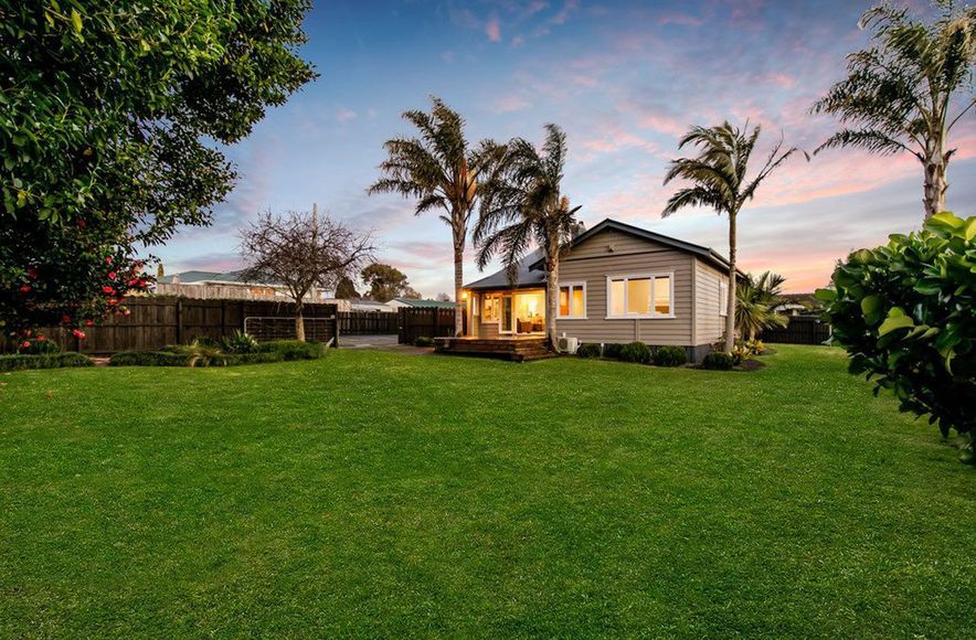 Modern Living With Century-Old Charm In Papakura 
