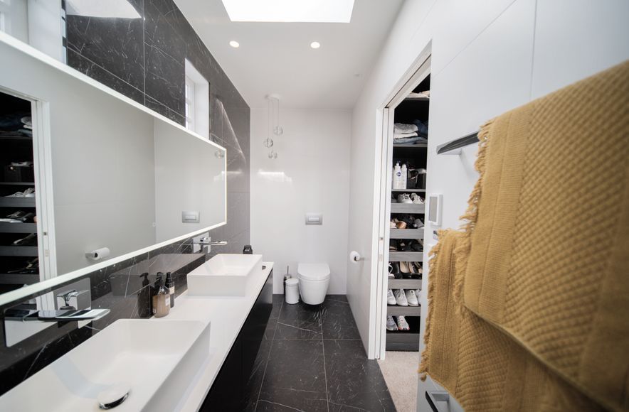 En-suite Masterpiece In St. Heliers