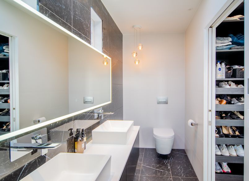 En-suite Masterpiece In St. Heliers