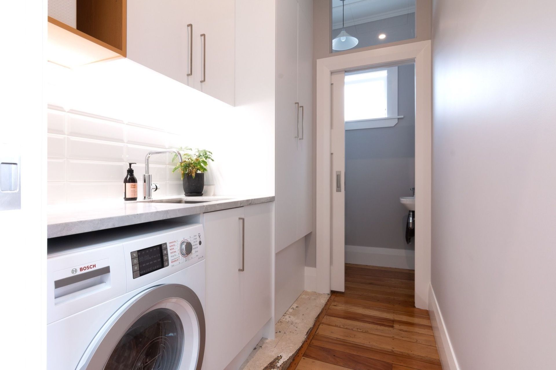 Cardwell St, Auckland