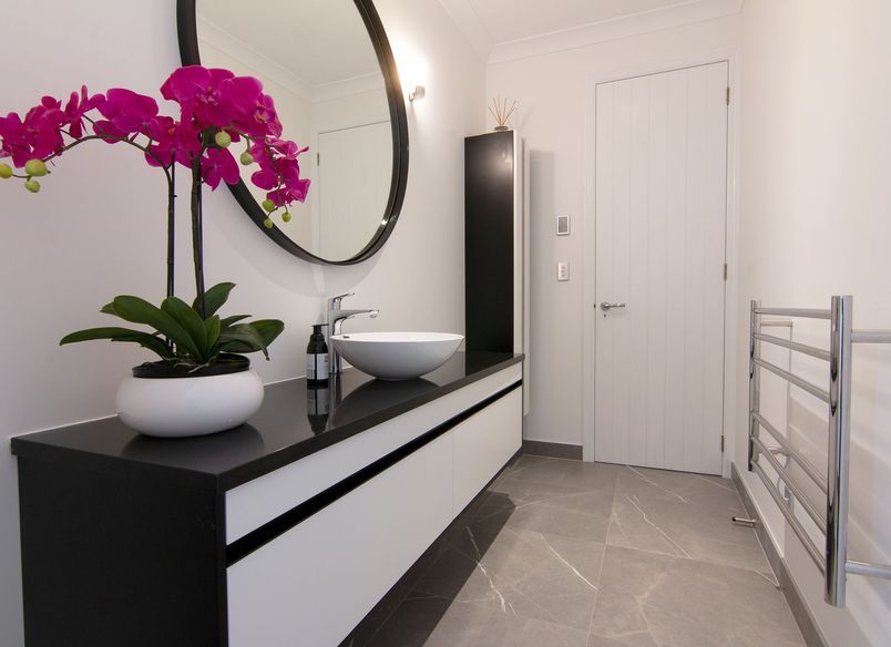 Minimalist Makeover In St. Heliers