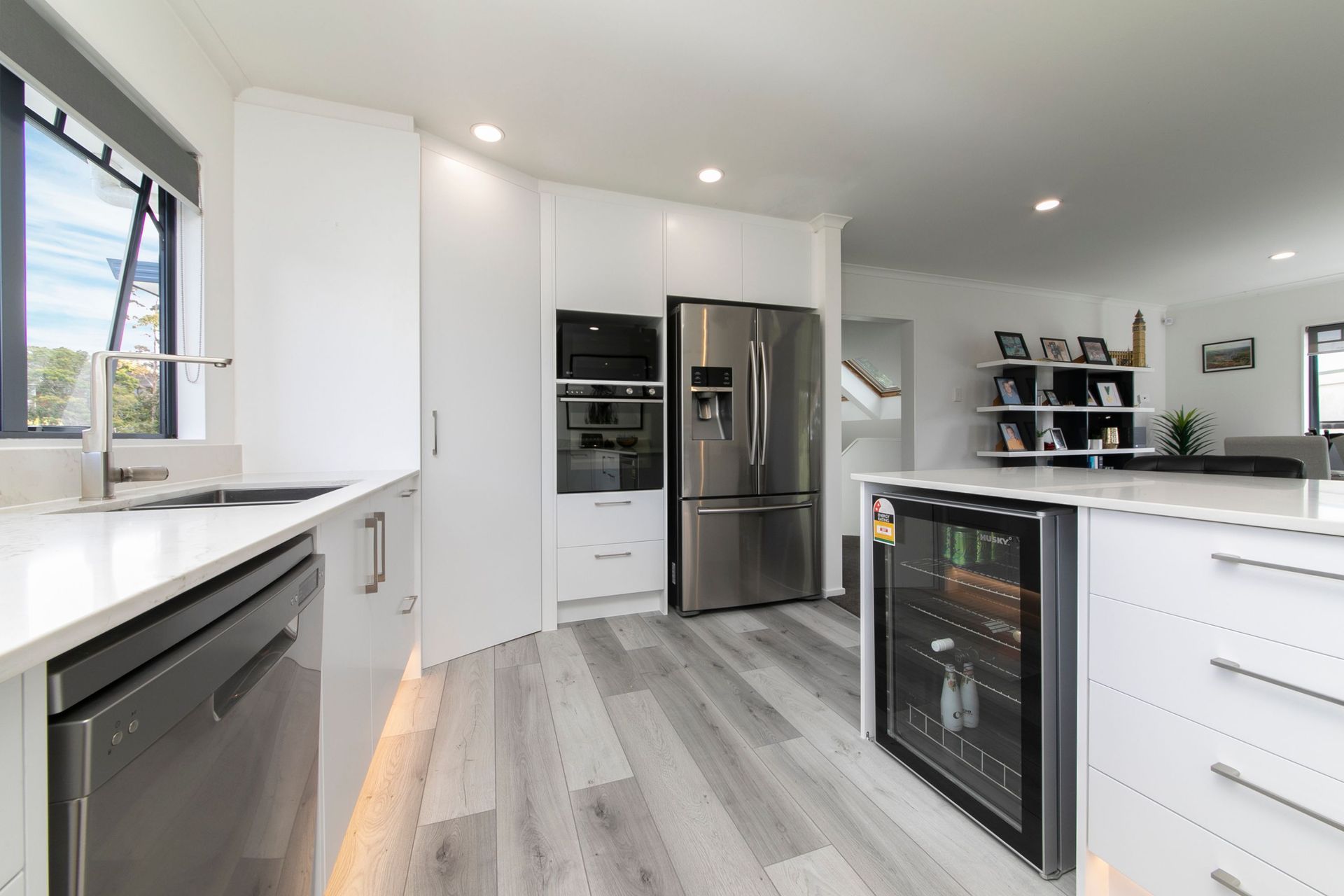 Sunhill Rd, Sunnyvale