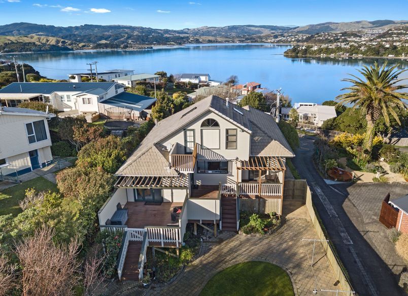 A modern, open-plan layout in Wellington