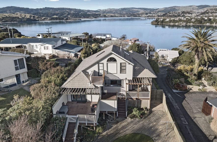 A modern, open-plan layout in Wellington