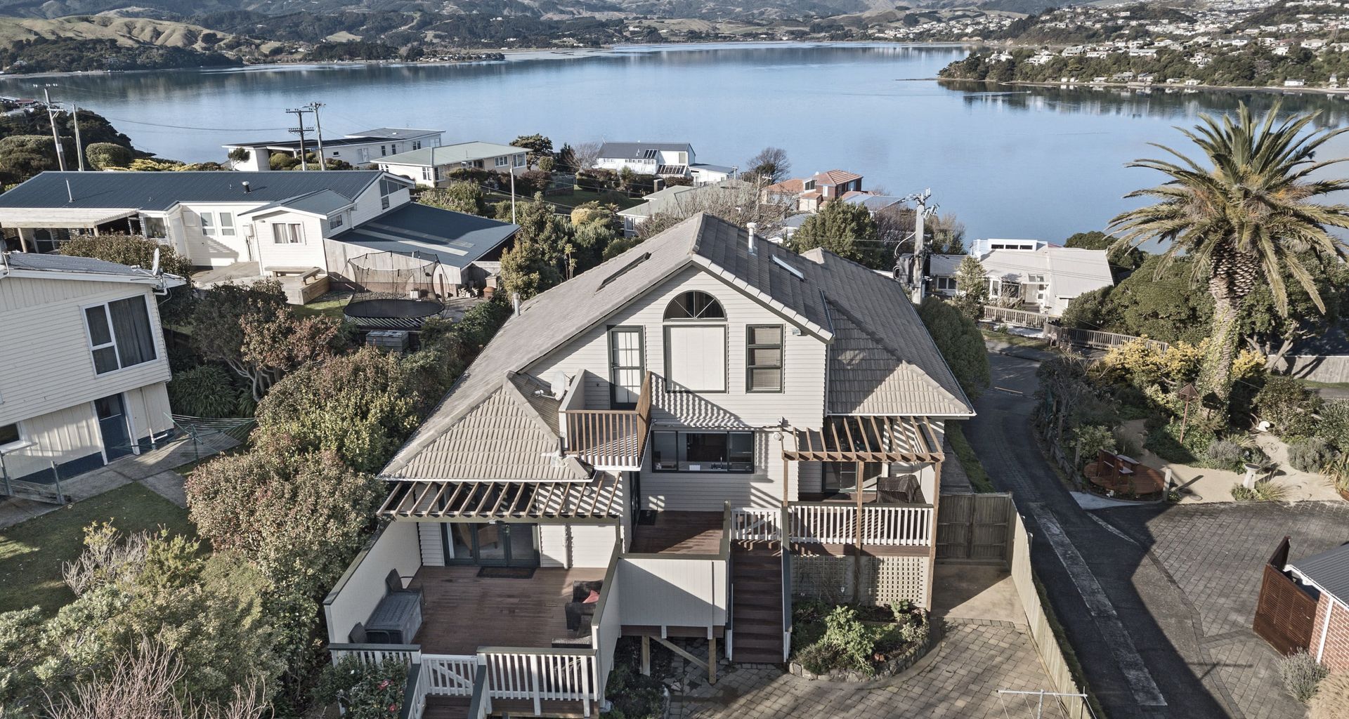 A modern, open-plan layout in Wellington banner