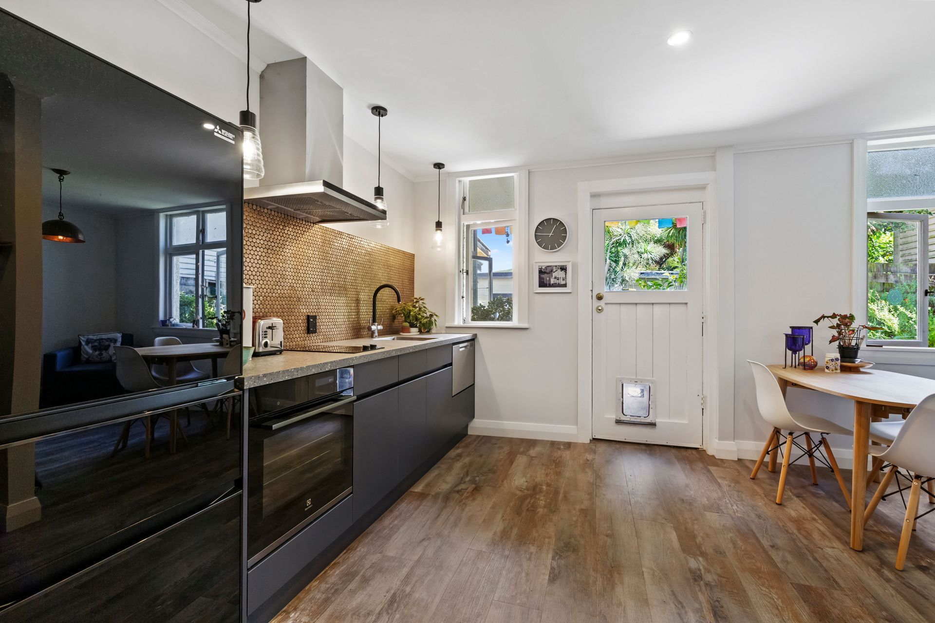 Mills Road, Brooklyn