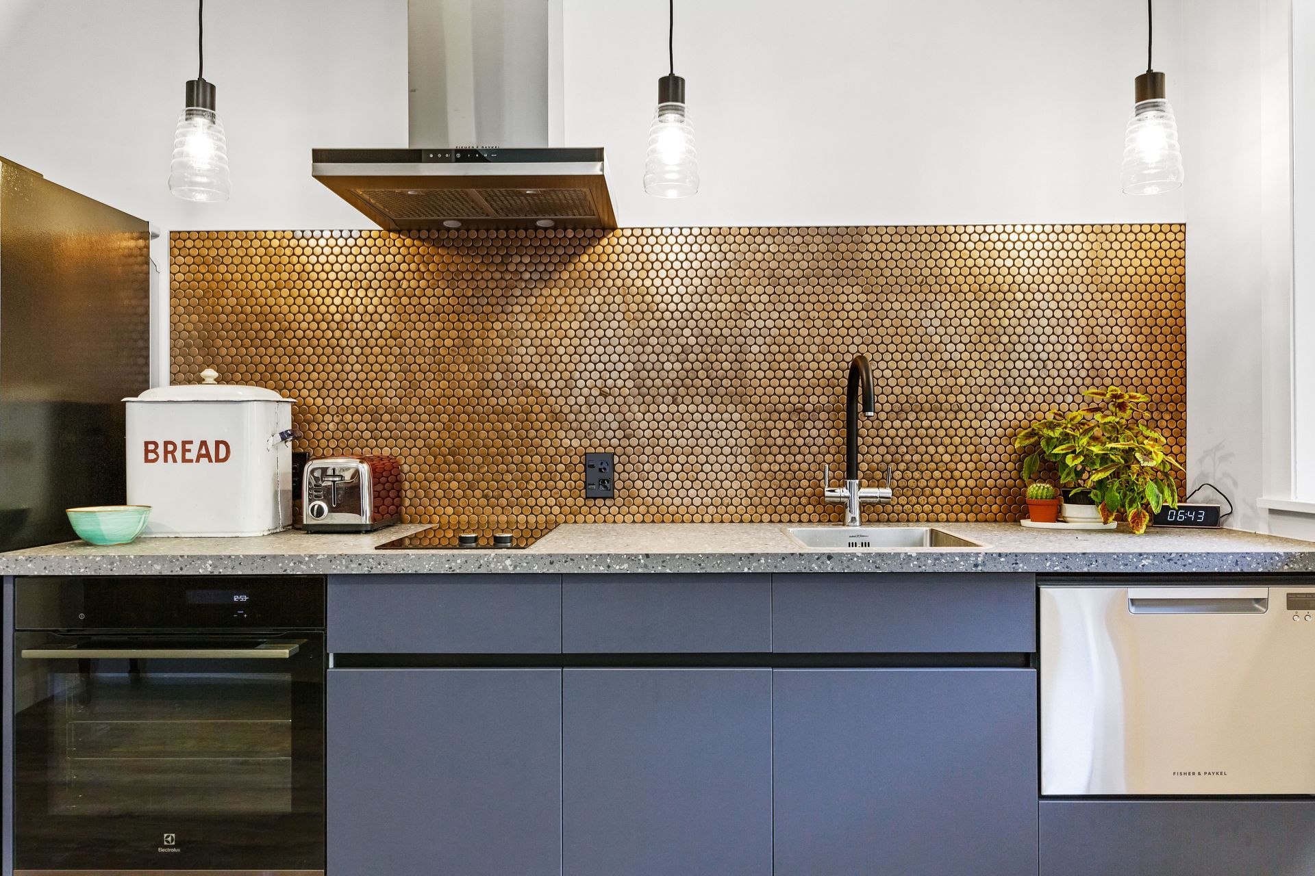 Mills Road, Brooklyn