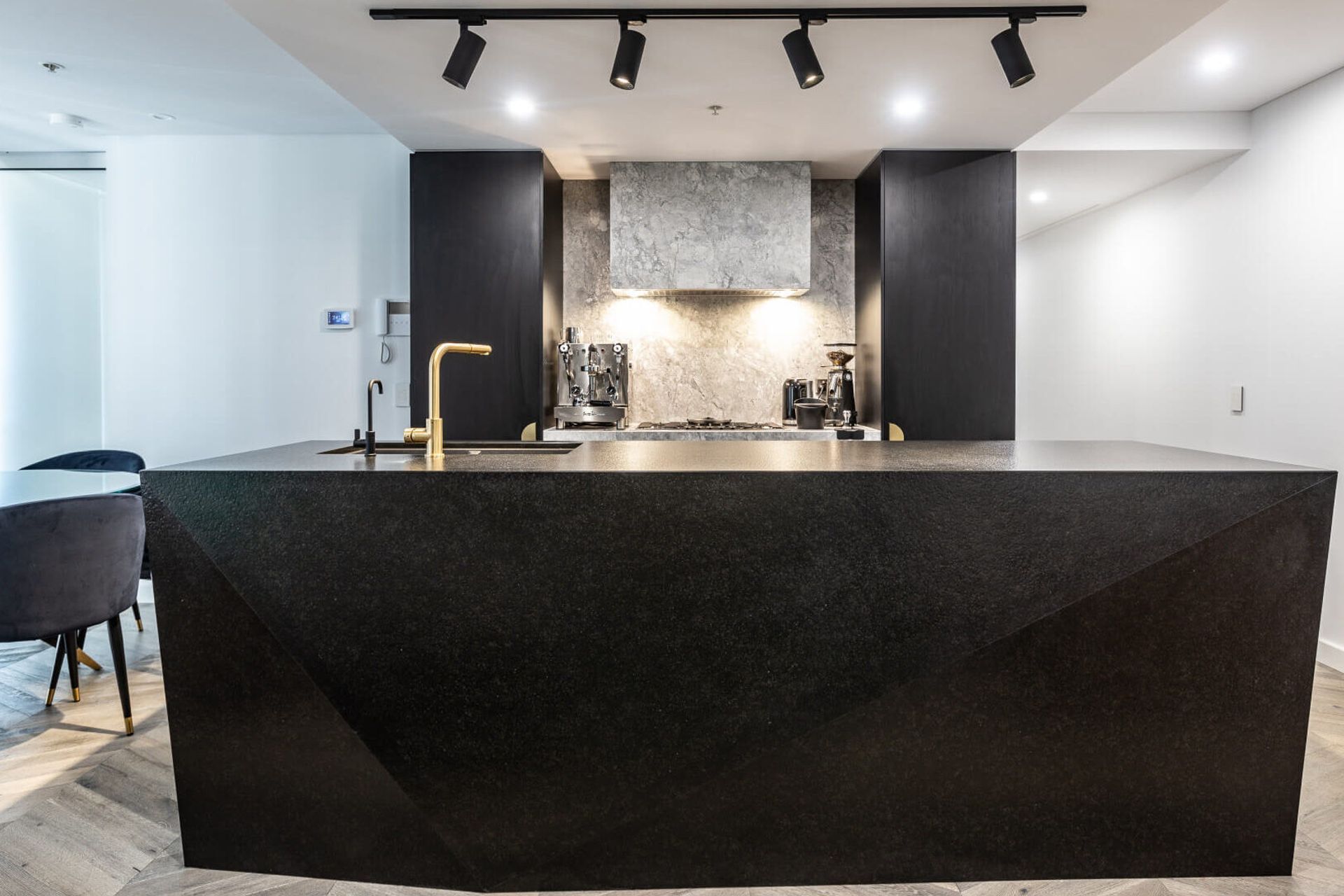 Riverside Esplanade, Docklands