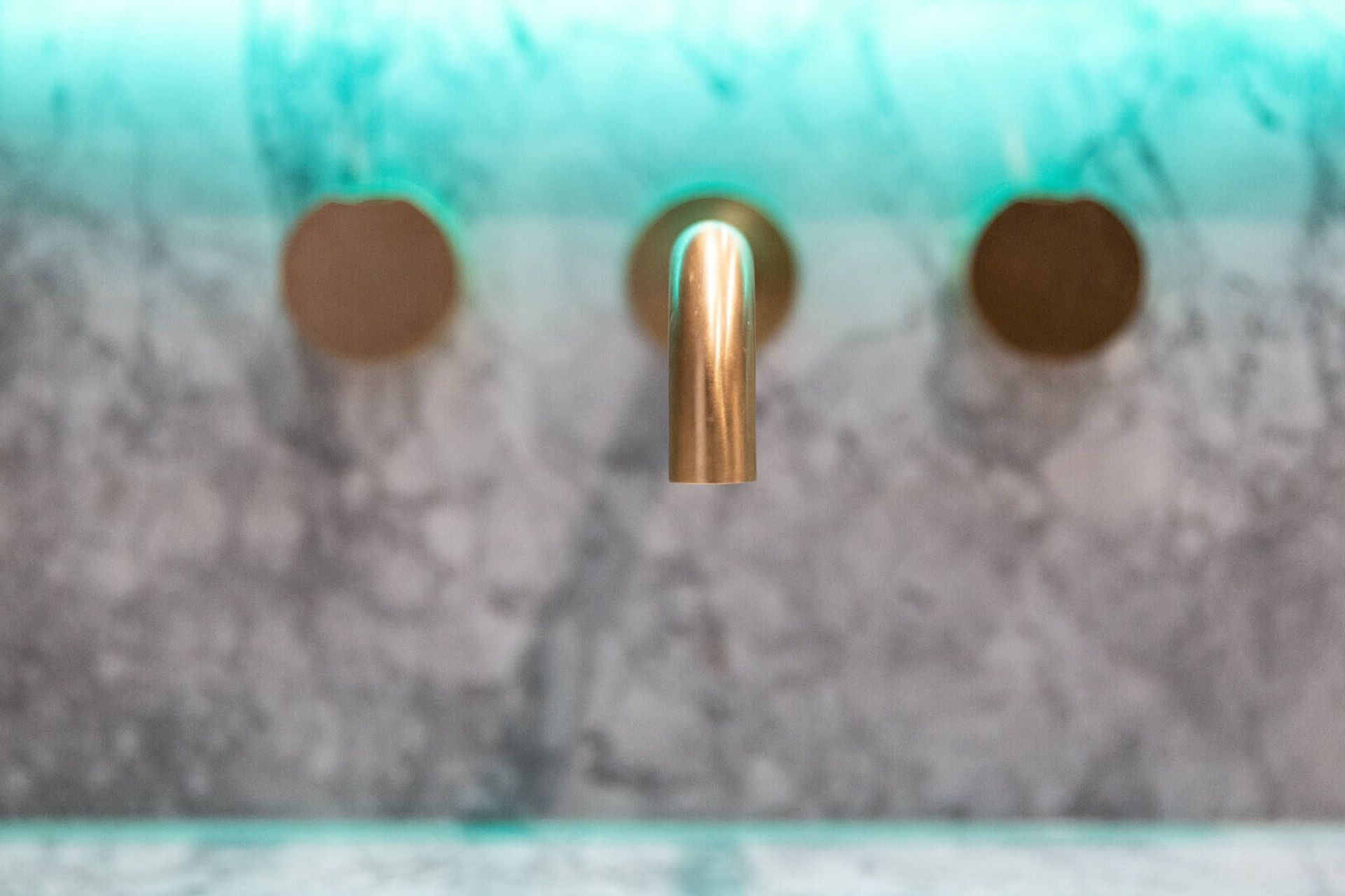 Riverside Esplanade, Docklands