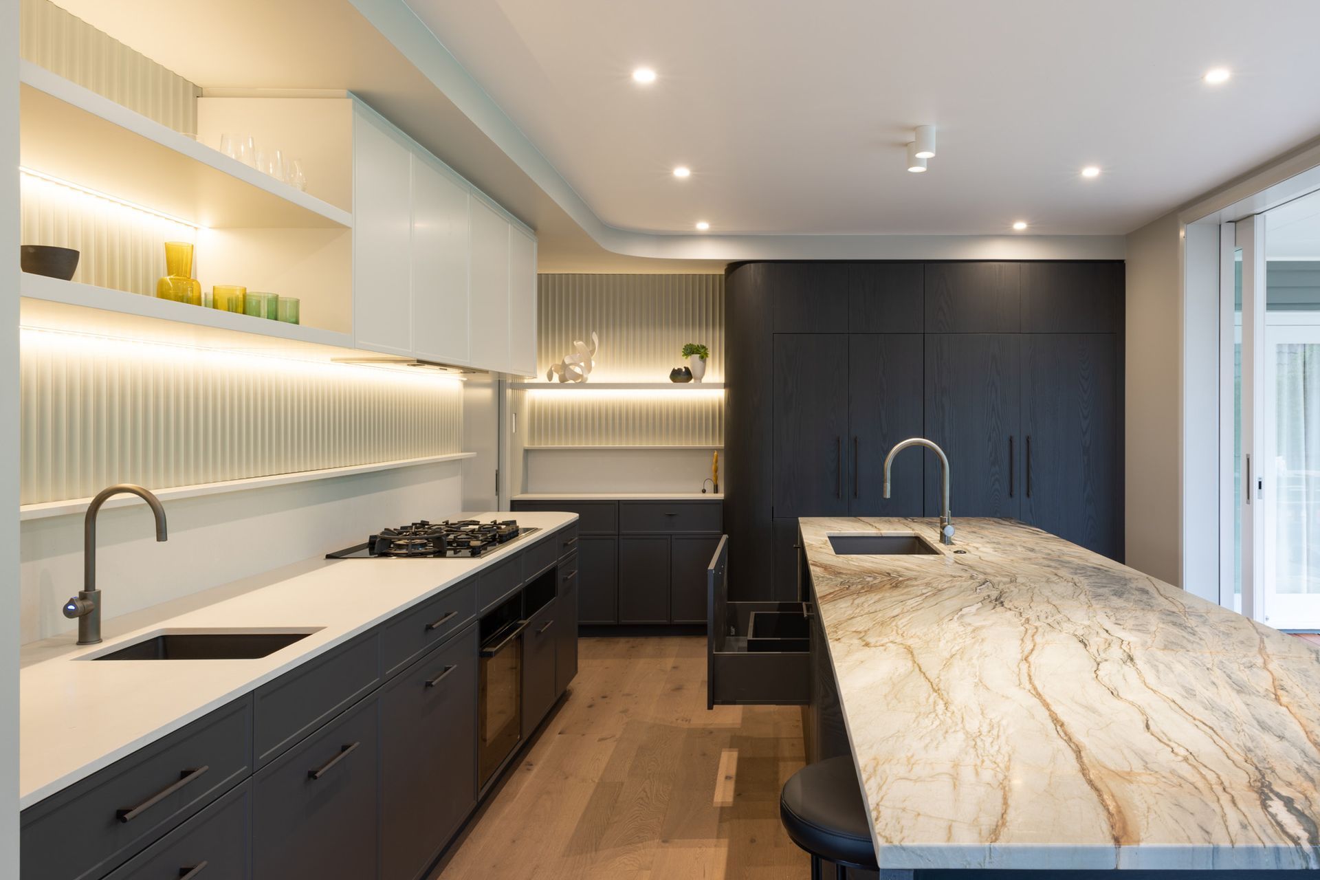 Rkutai-Kitchen-Design-19.jpg