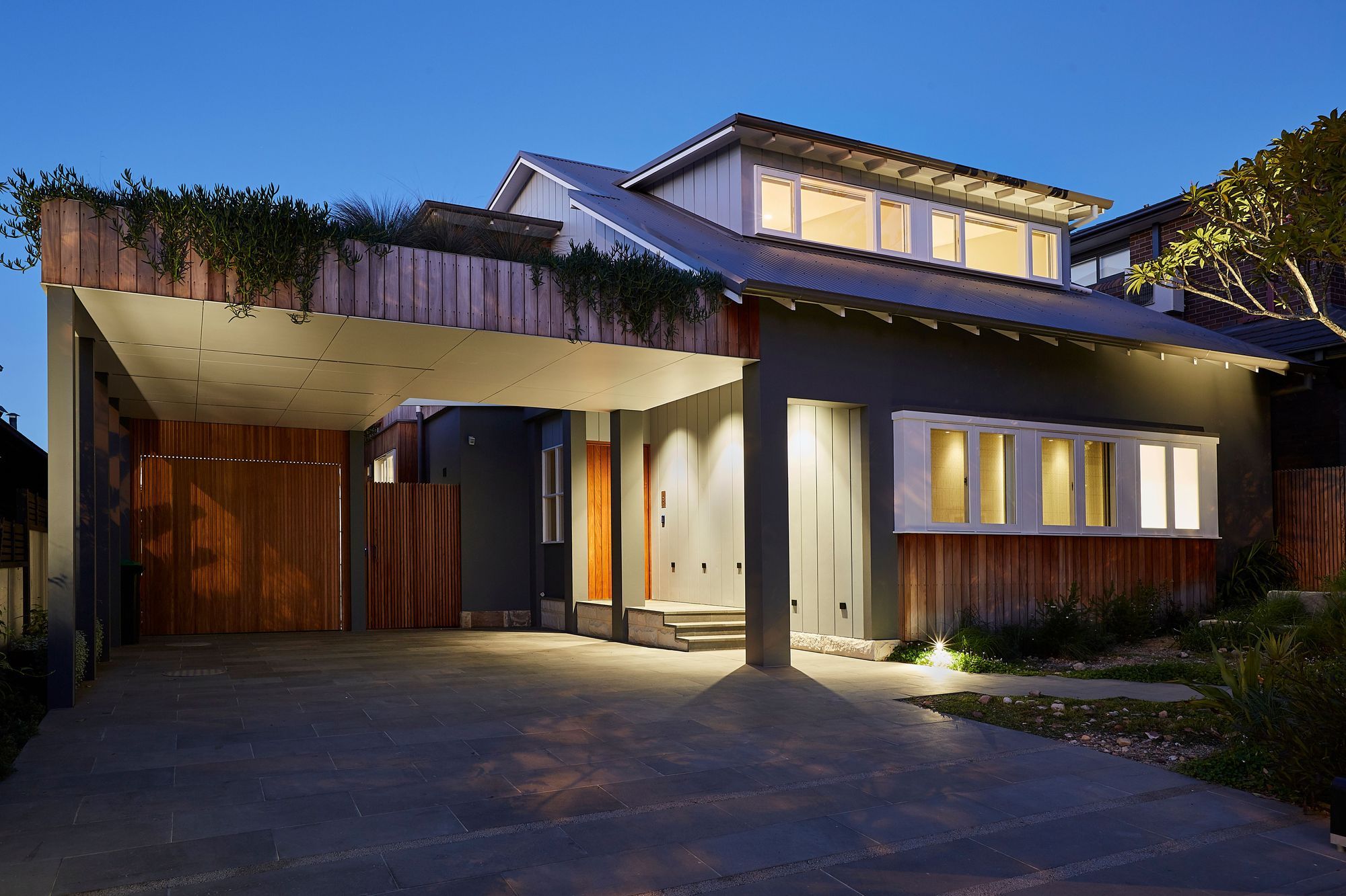 Manly House 04