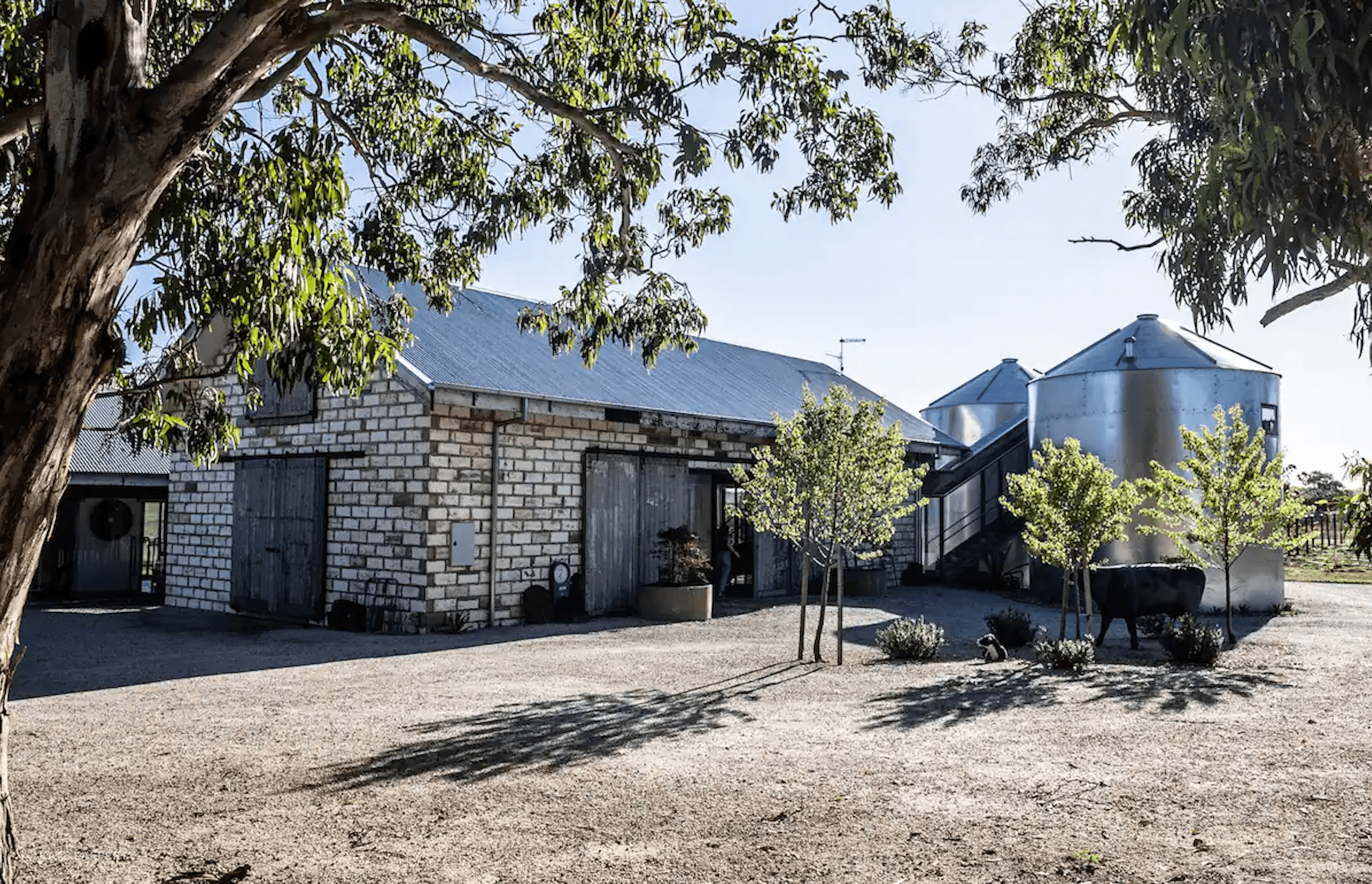 SG-Super-9-Silo-House-Inverloch-VIC-Exterior-1.png