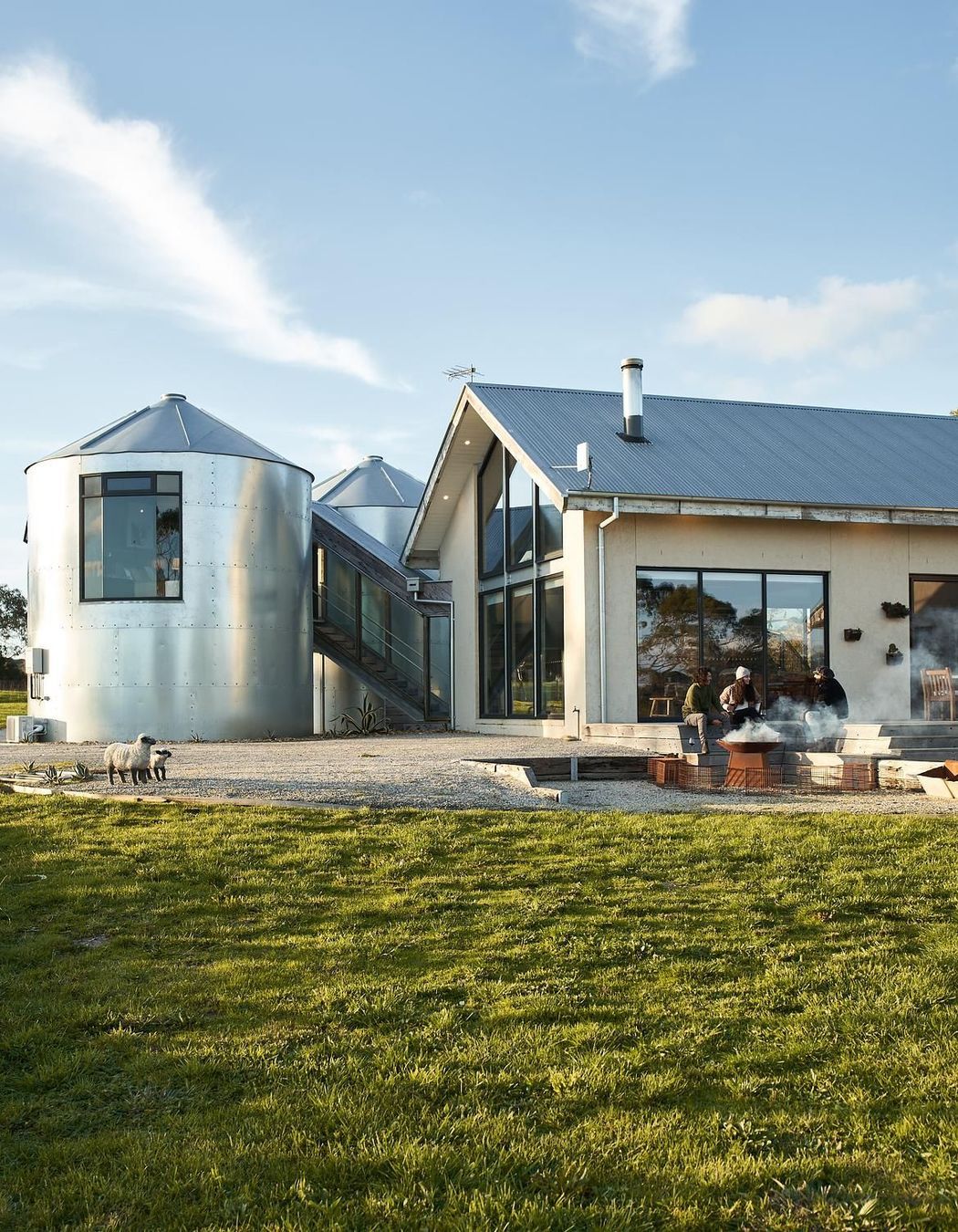 SG-Super-9-Silo-House-Inverloch-VIC-Exterior-17.jpeg