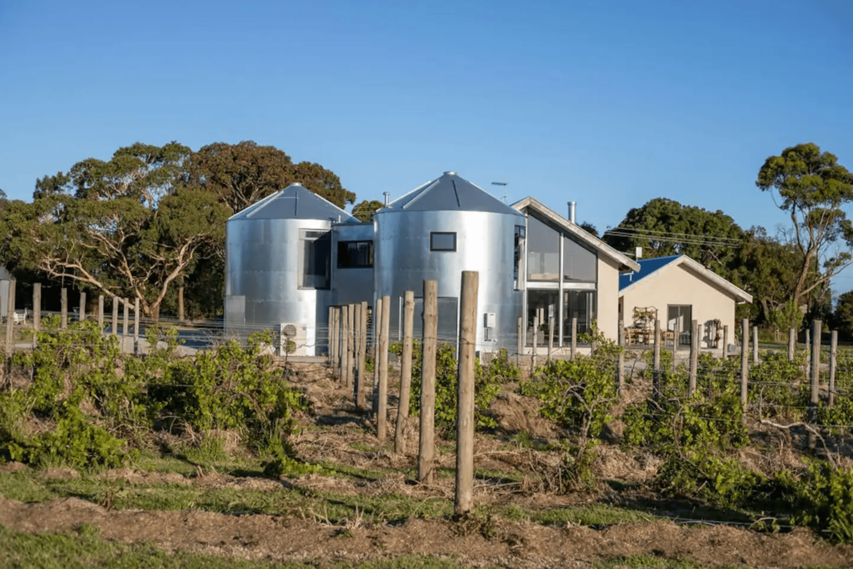 SG-Super-9-Silo-House-Inverloch-VIC-Exterior-5-v2.png