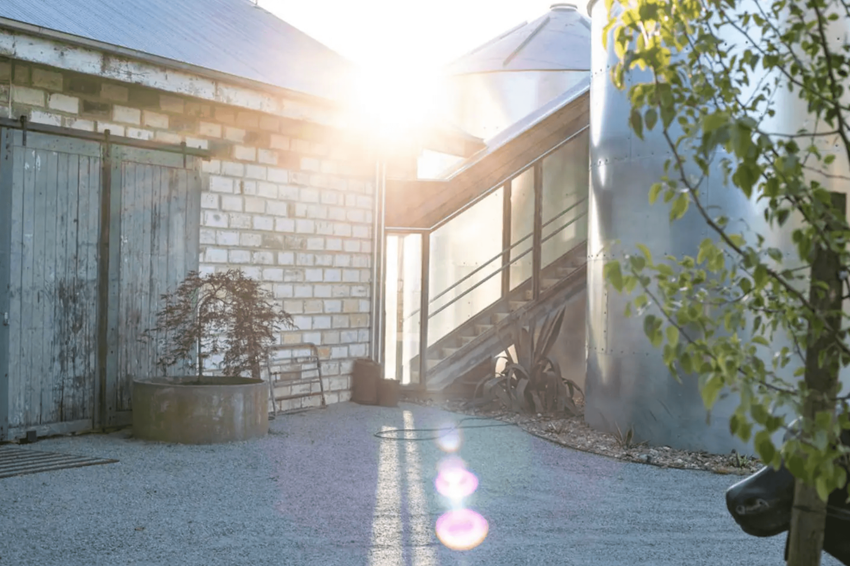 SG-Super-9-Silo-House-Inverloch-VIC-Exterior-7.png