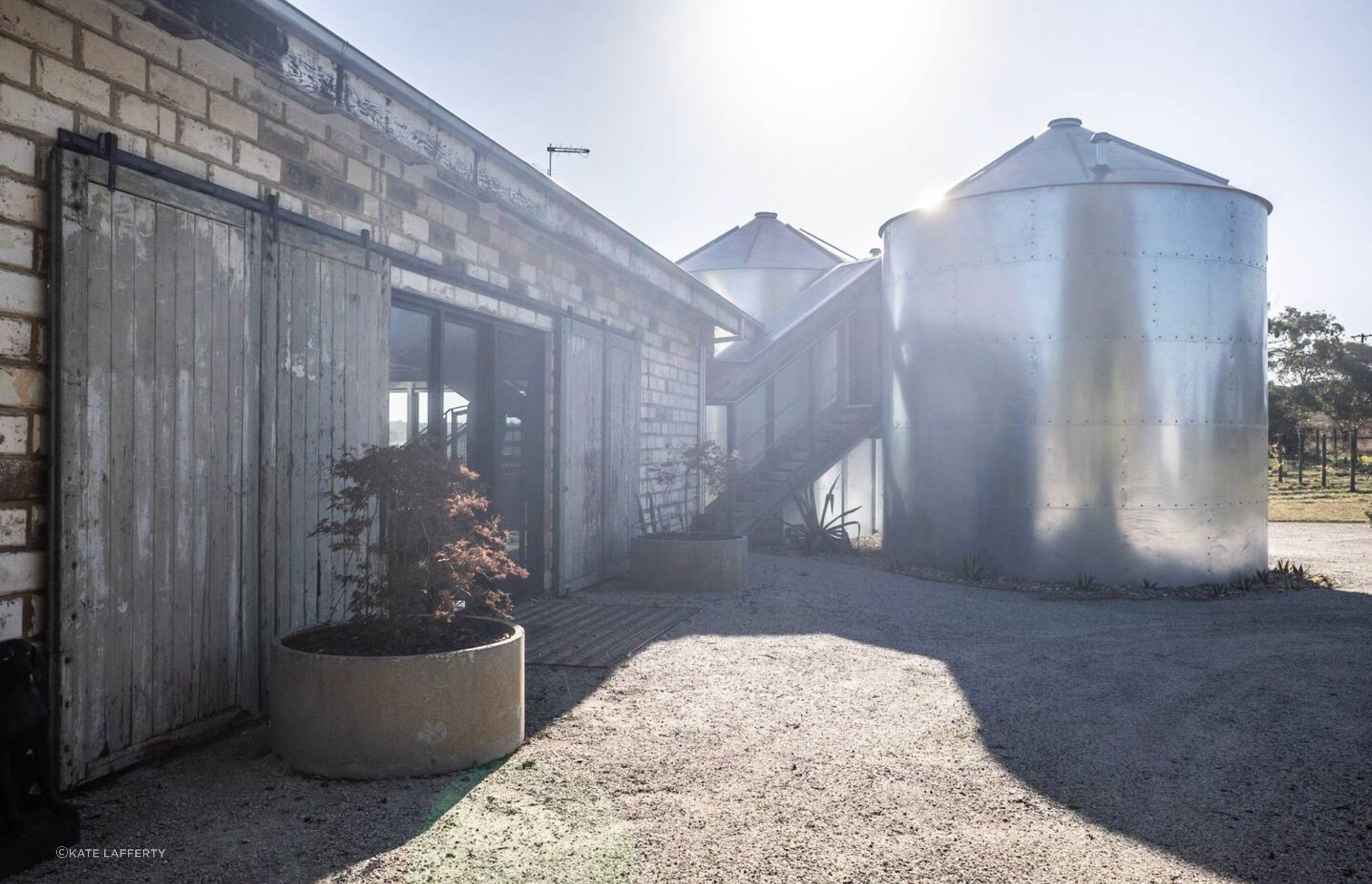 SG-Super-9-Silo-House-Inverloch-VIC-Exterior-9.png