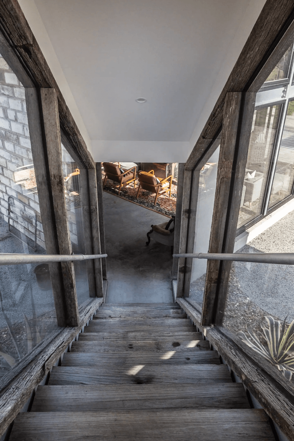 SG-Super-9-Silo-House-Inverloch-VIC-Interior-16.png