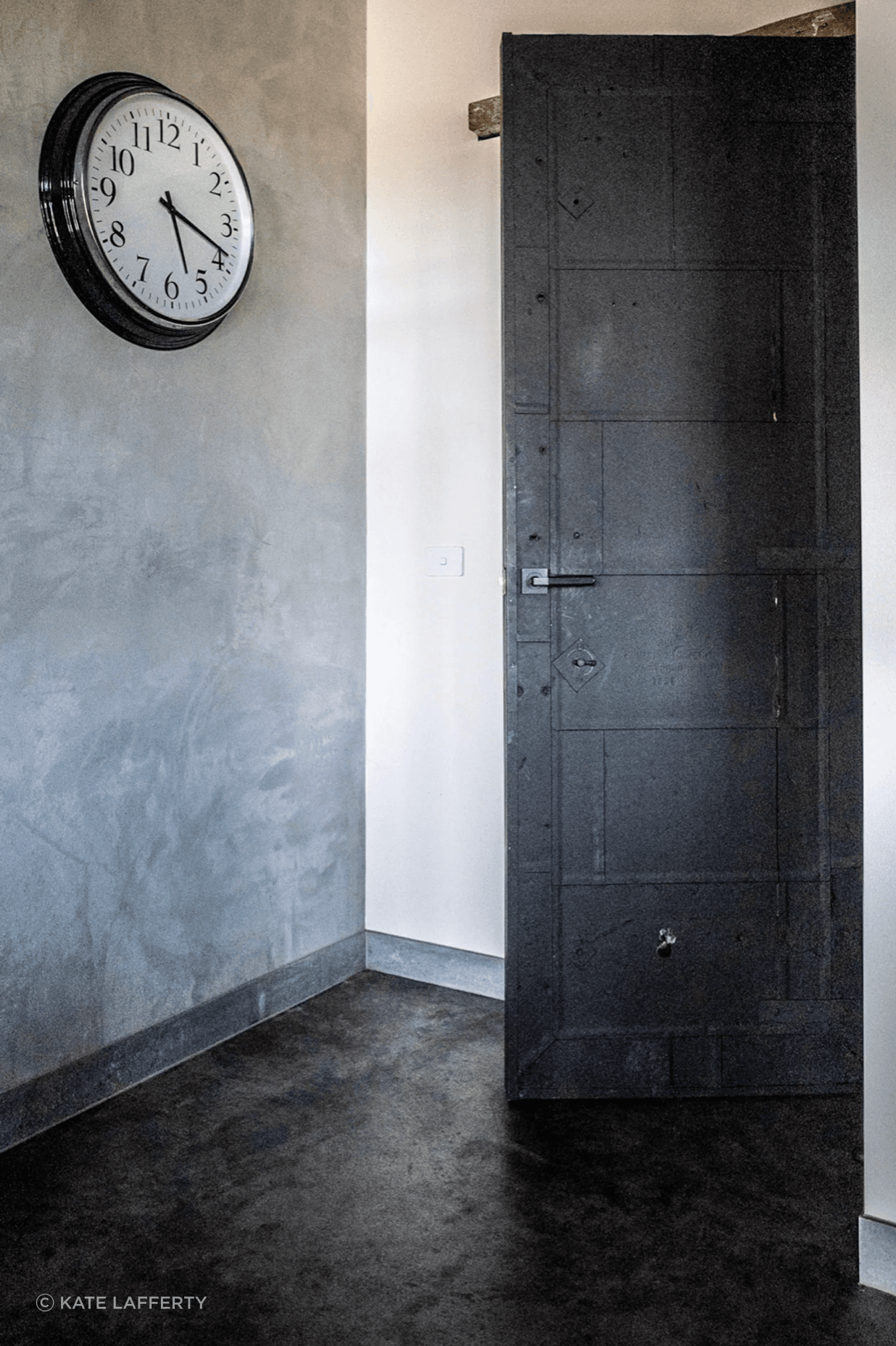 SG-Super-9-Silo-House-Inverloch-VIC-Interior-17.png