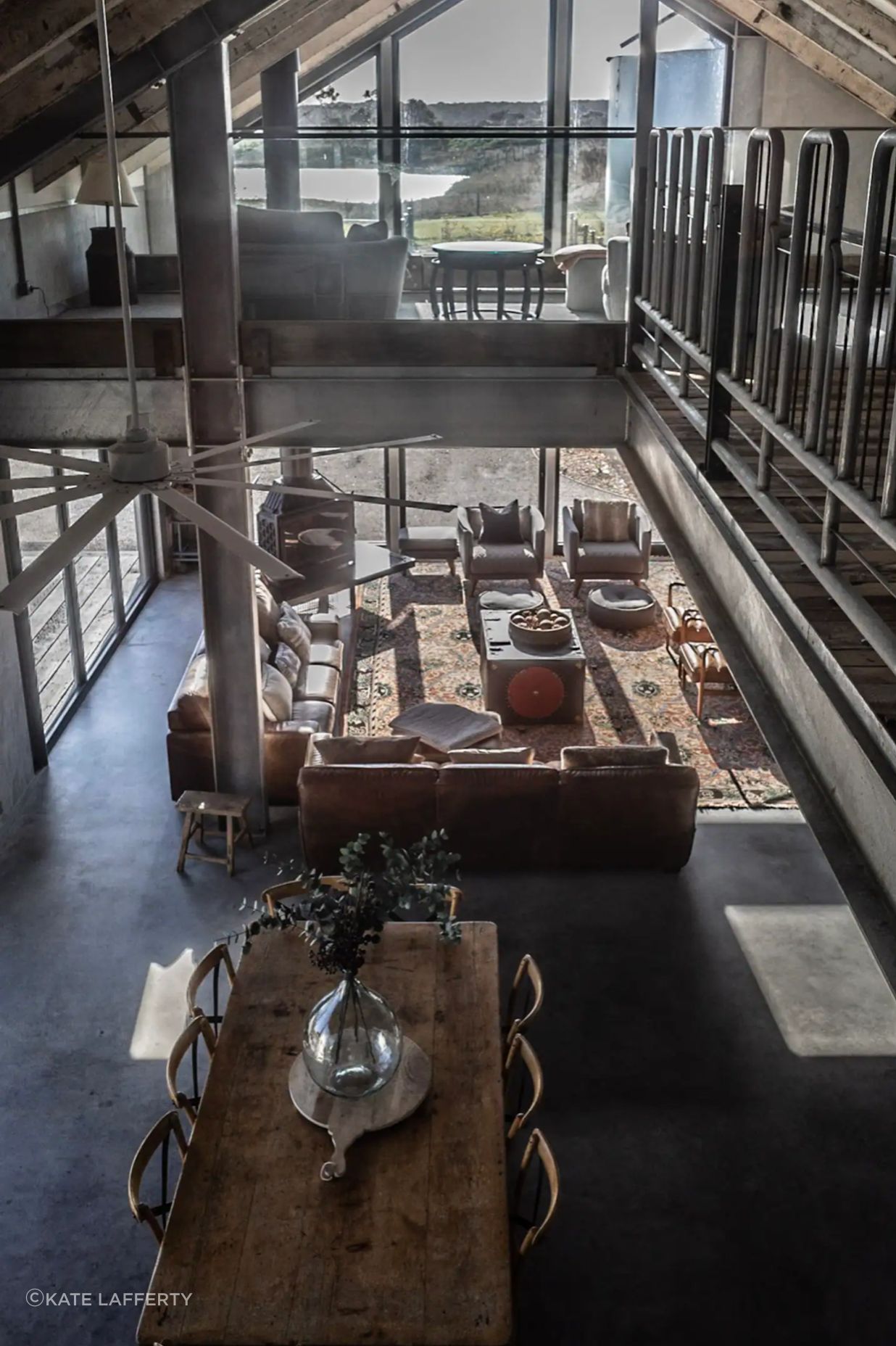 SG-Super-9-Silo-House-Inverloch-VIC-Interior-18.png
